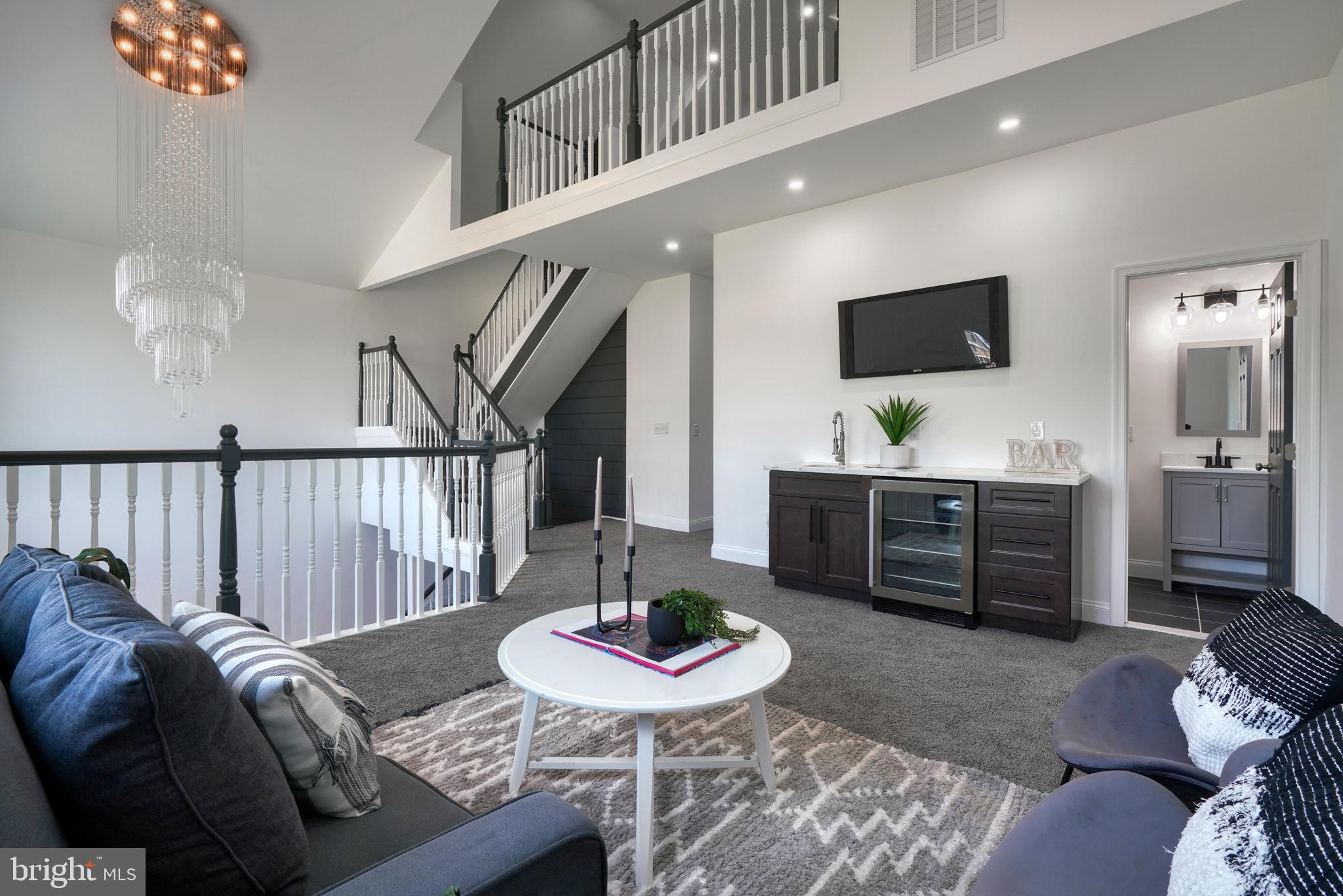 WEST ARLINGTON - Residential