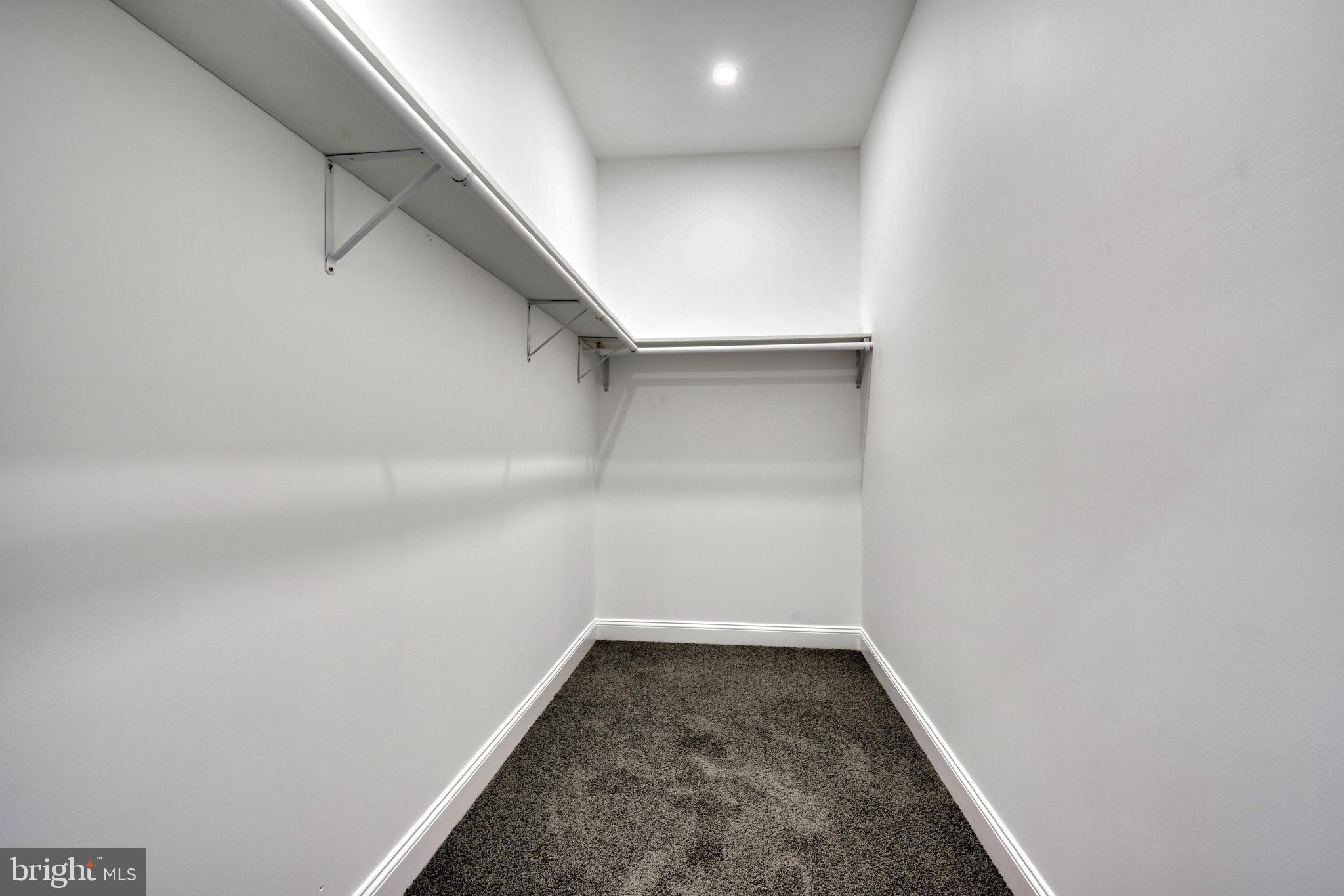 WEST ARLINGTON - Residential