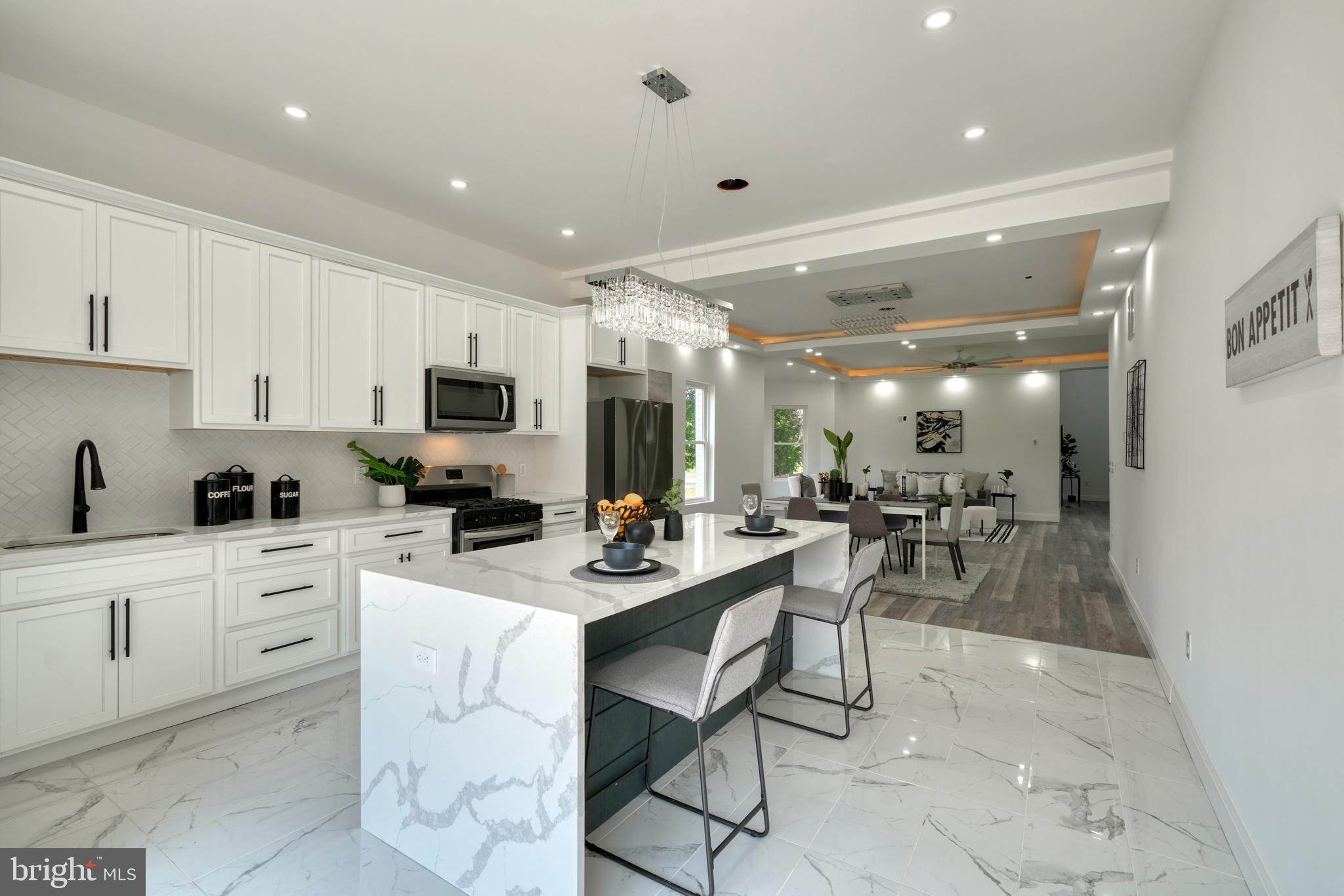 WEST ARLINGTON - Residential