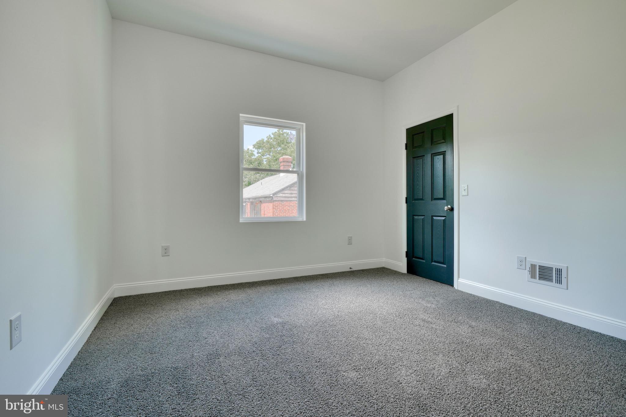 WEST ARLINGTON - Residential