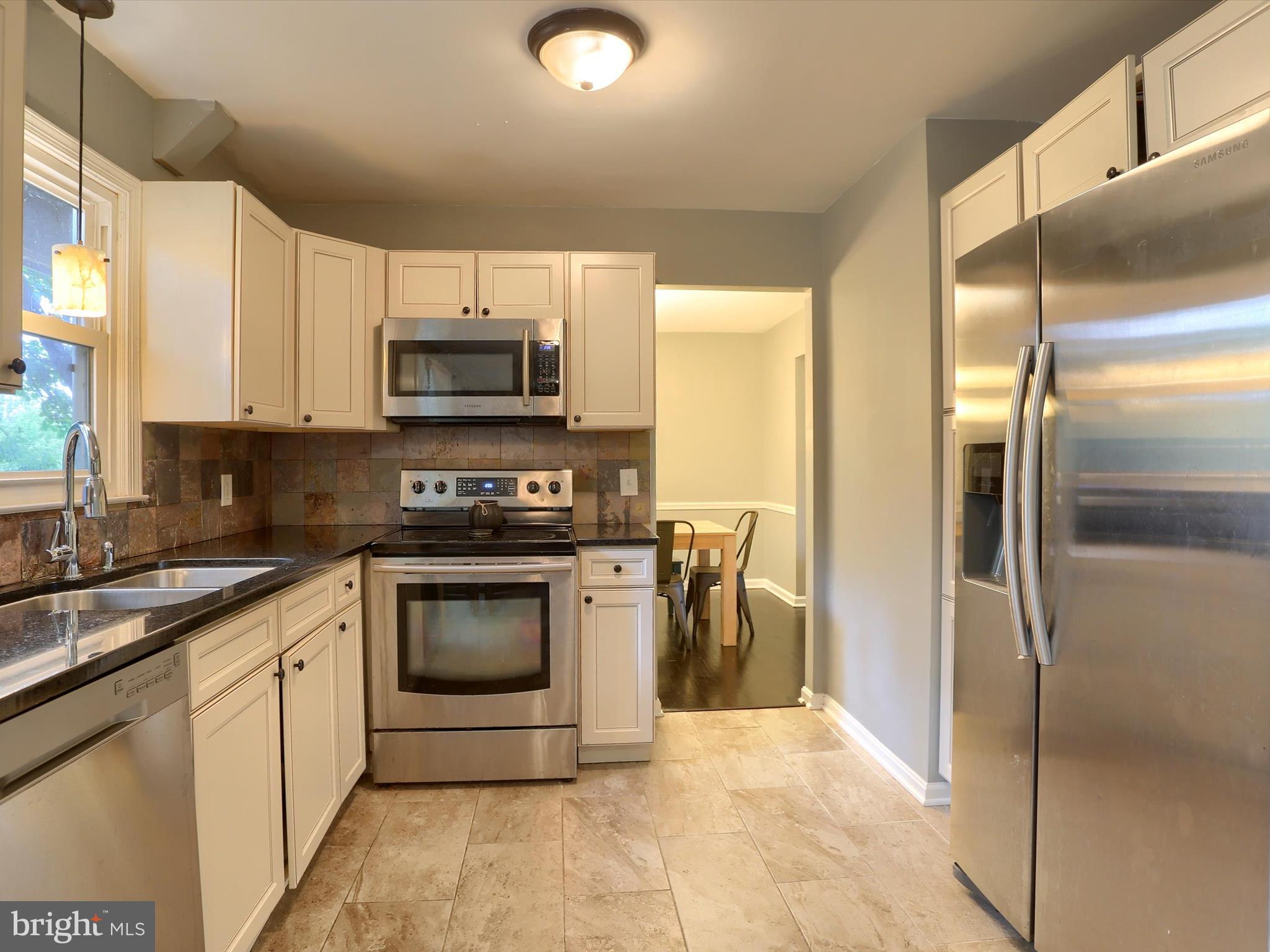 CAROL ACRES - Residential