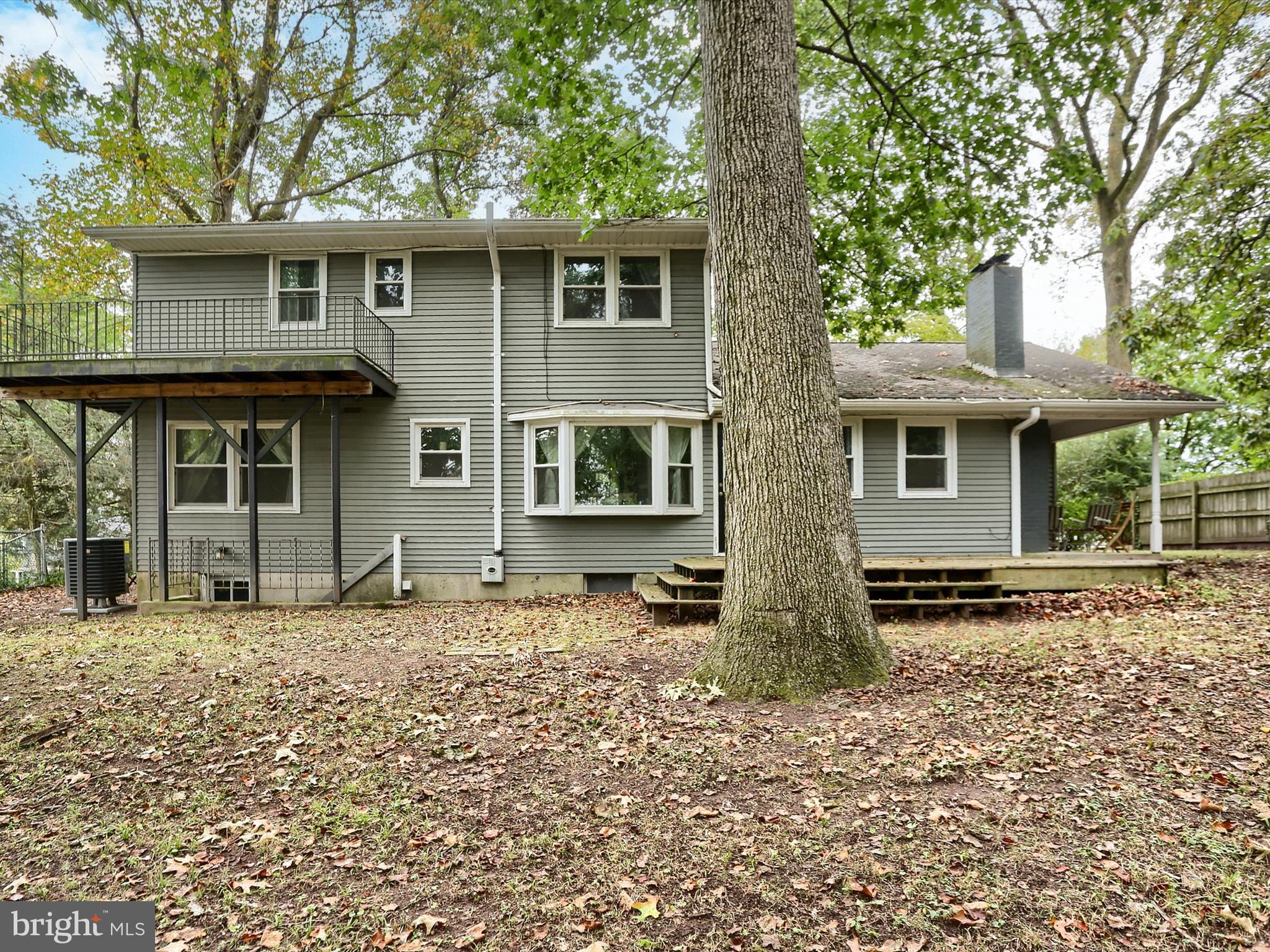 CAROL ACRES - Residential