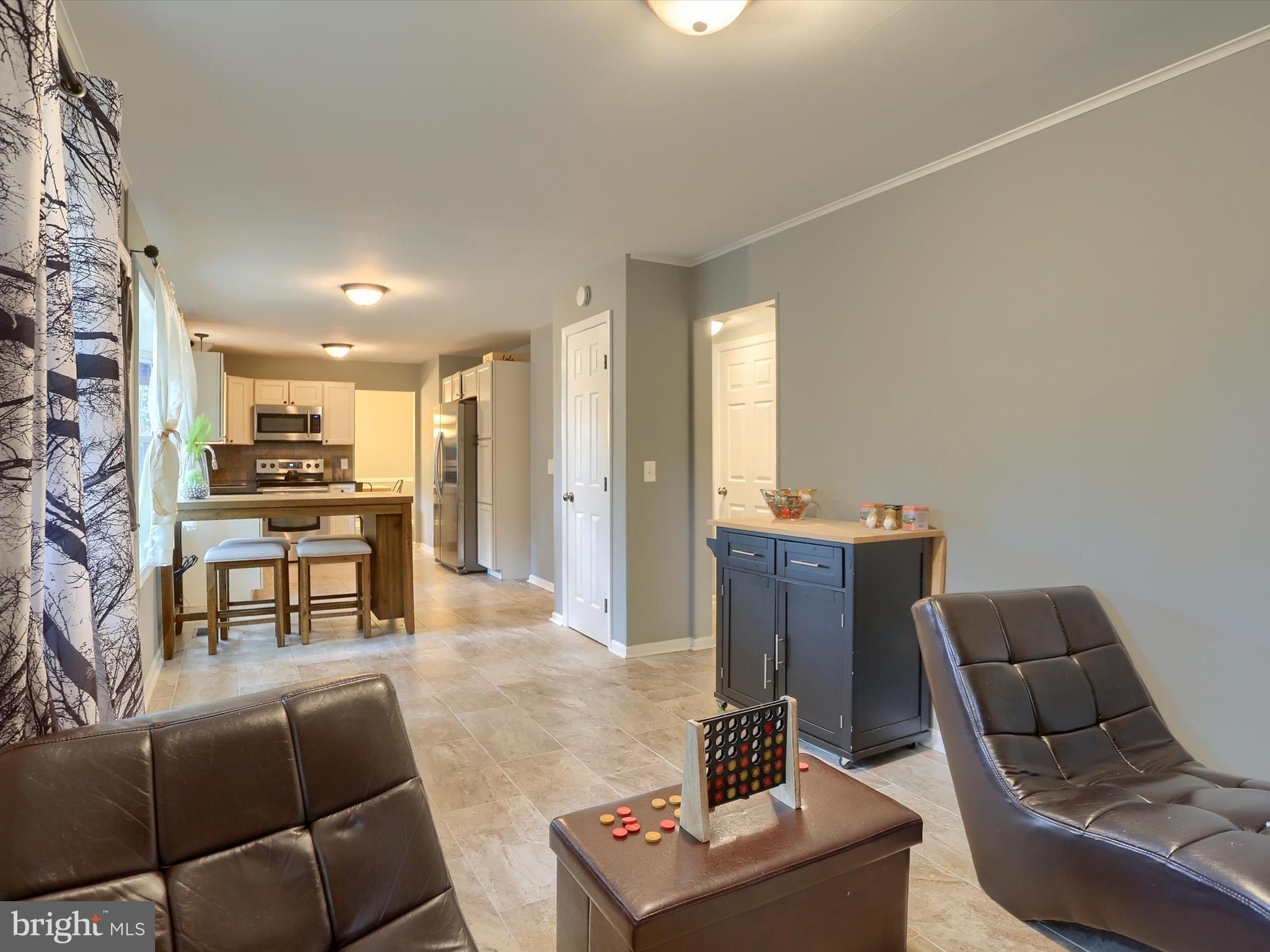 CAROL ACRES - Residential