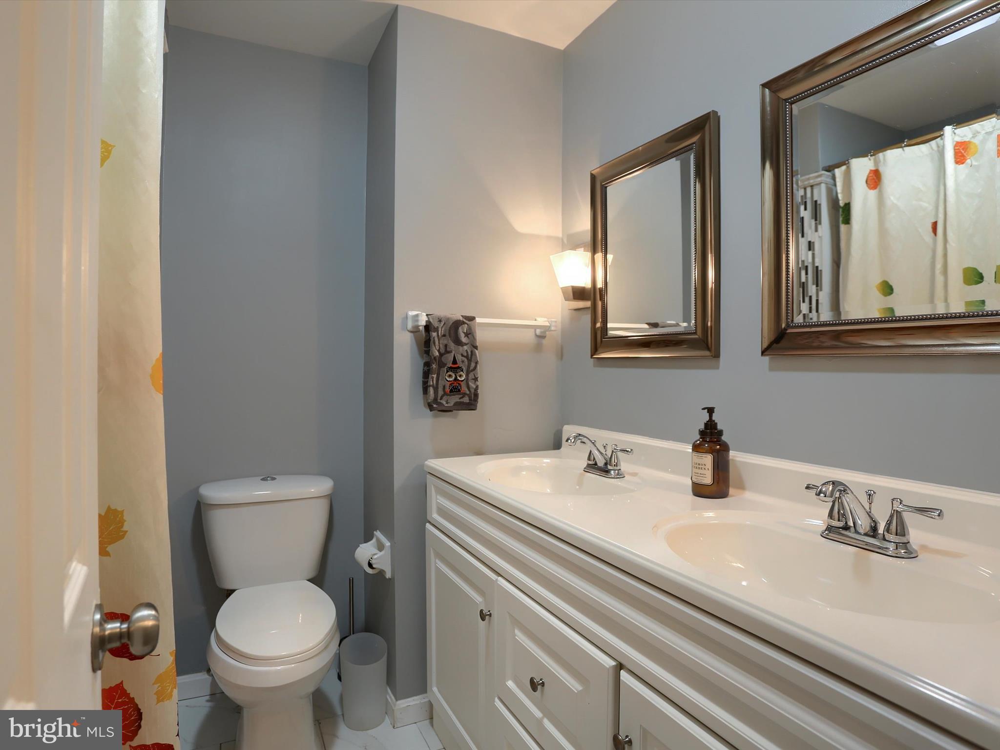 CAROL ACRES - Residential