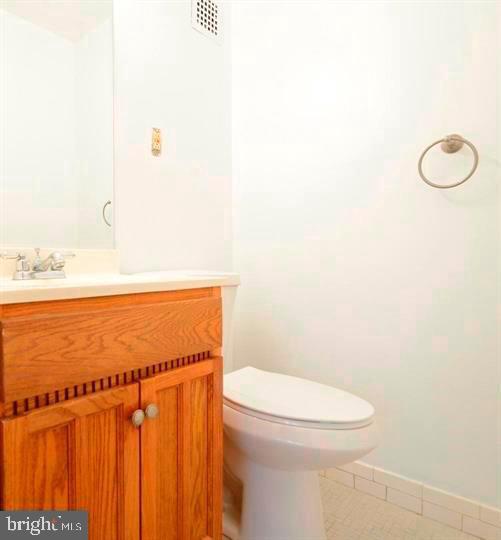4345 IVYMOUNT COURT 42