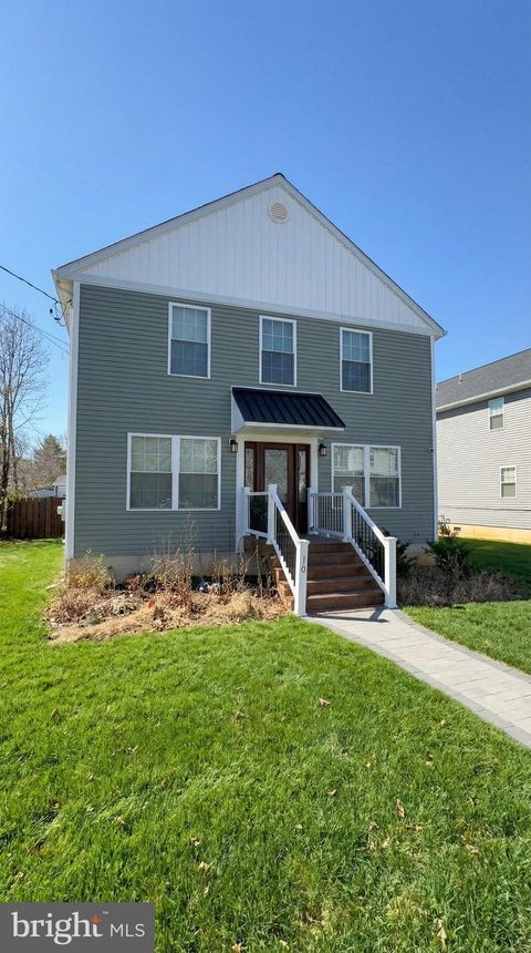 10 W MONROE STREET MOUNT HOLLY NJ 08060