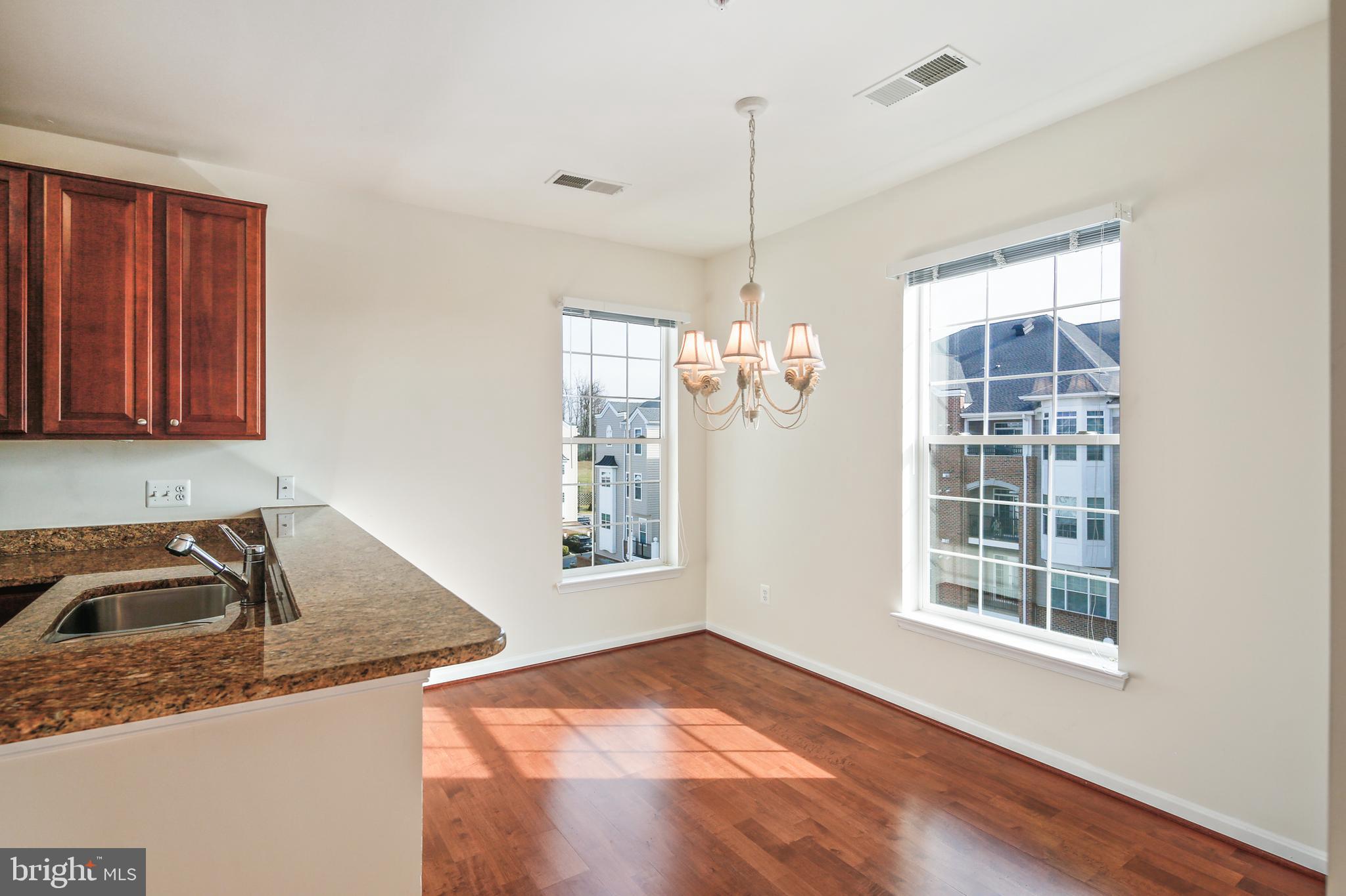 CEDAR RIDGE - Residential