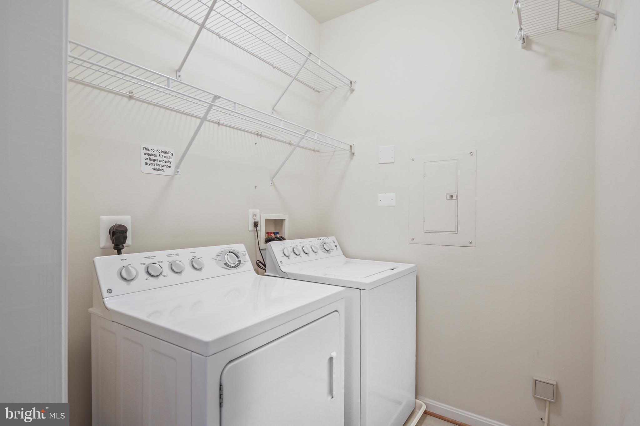 CEDAR RIDGE - Residential