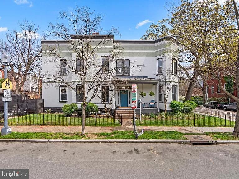 1625 FIRST NE