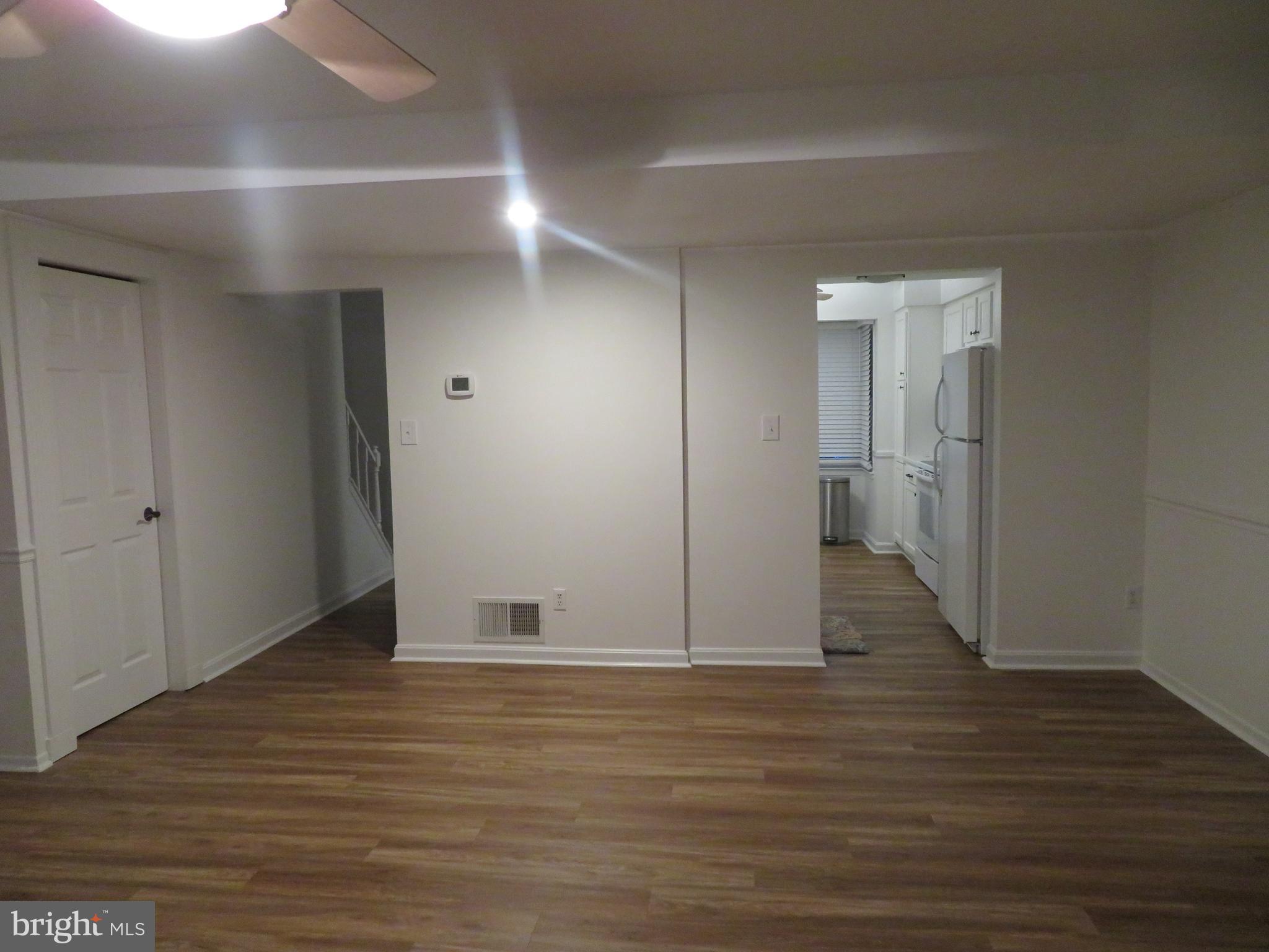 CROFTON SQUARE - Residential Lease