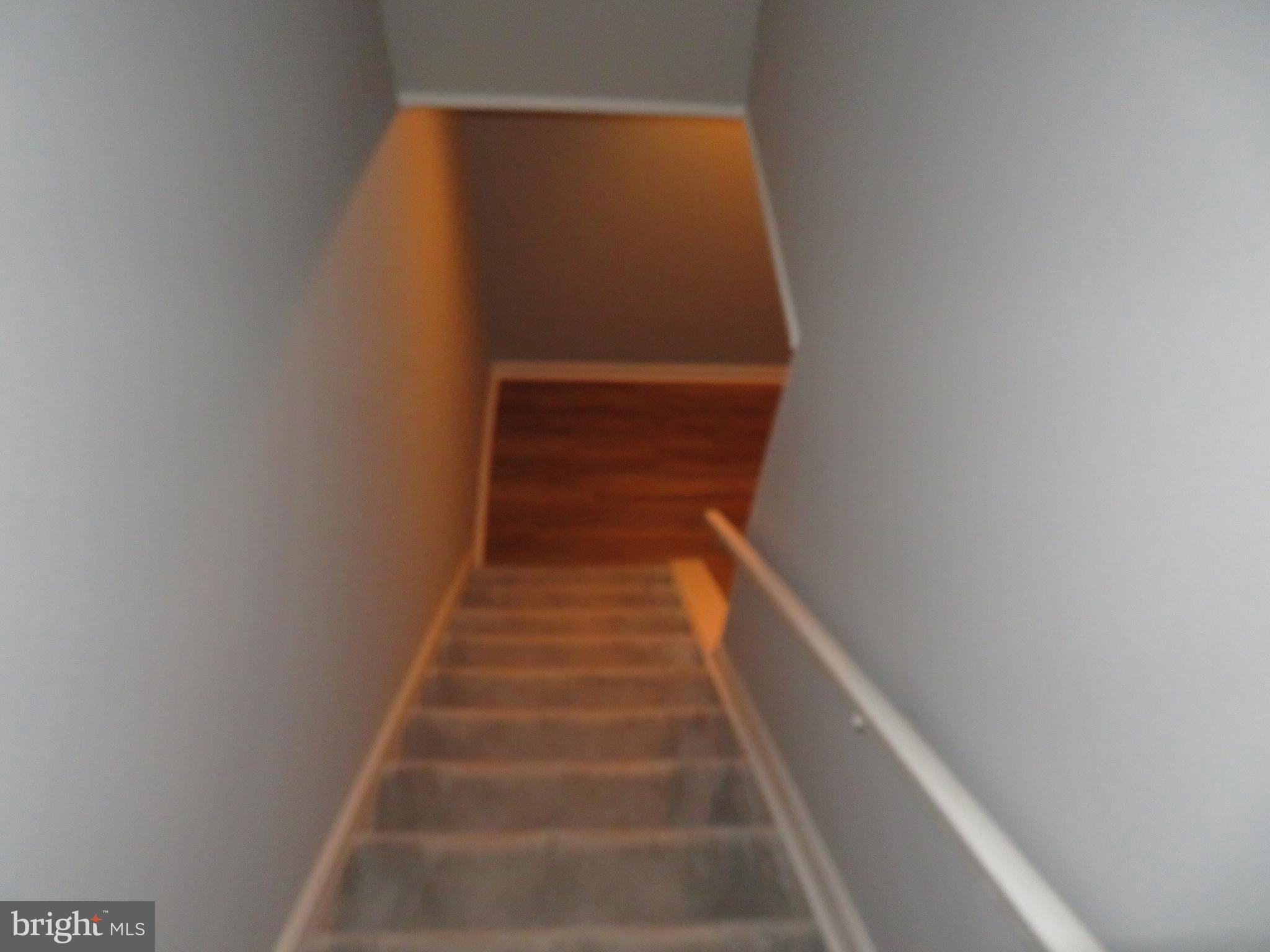 CROFTON SQUARE - Residential Lease