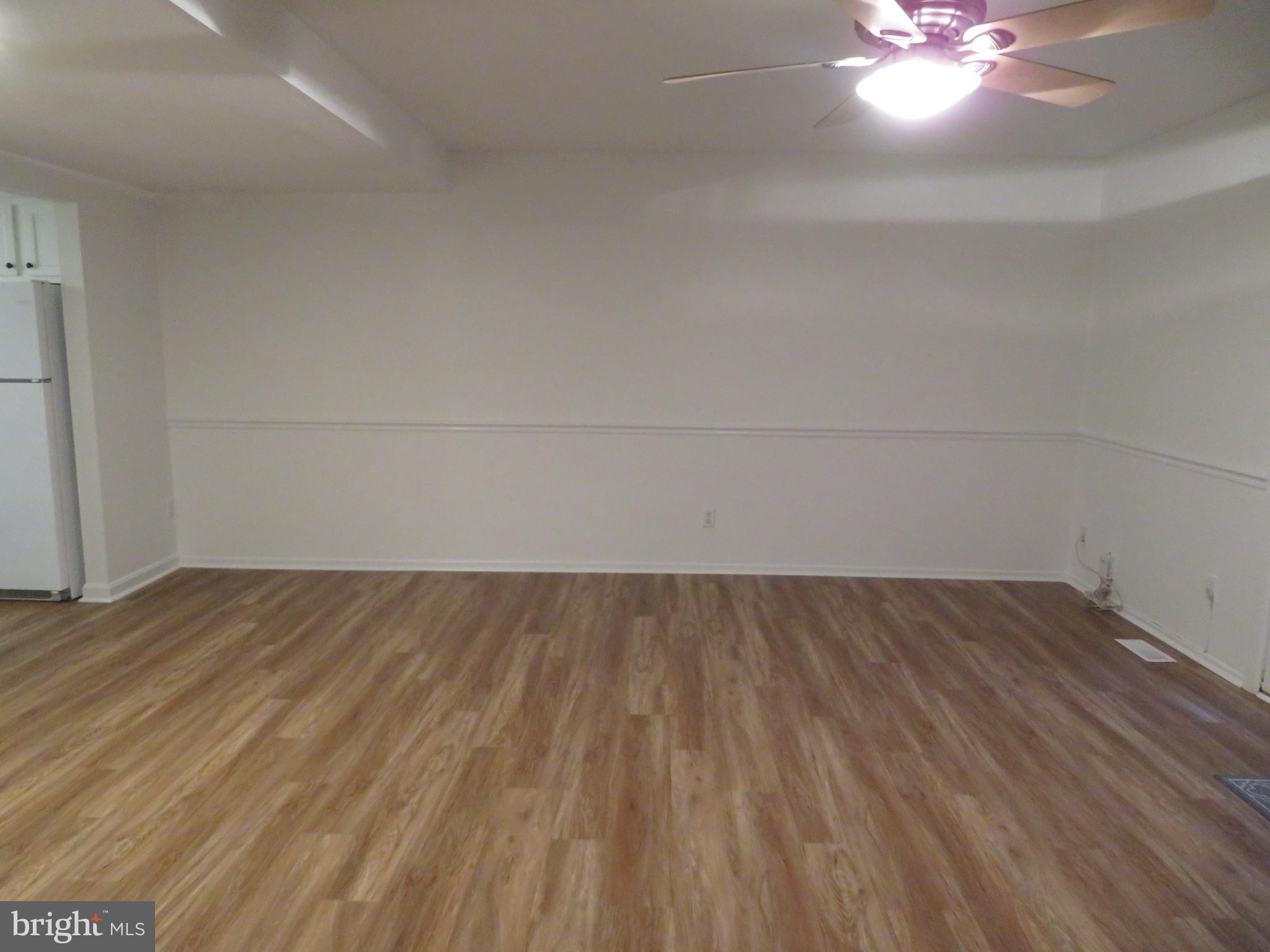 CROFTON SQUARE - Residential Lease