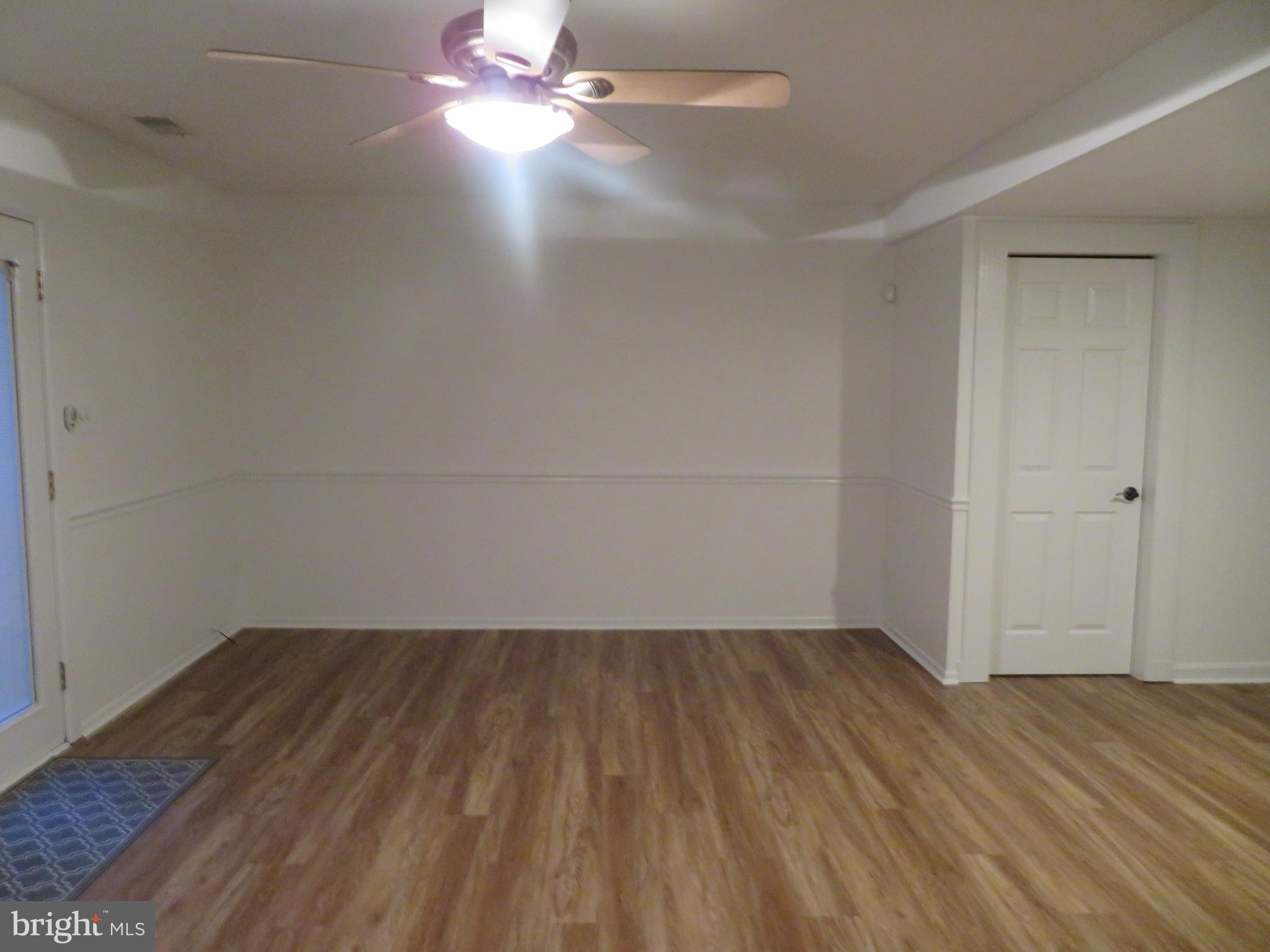 CROFTON SQUARE - Residential Lease