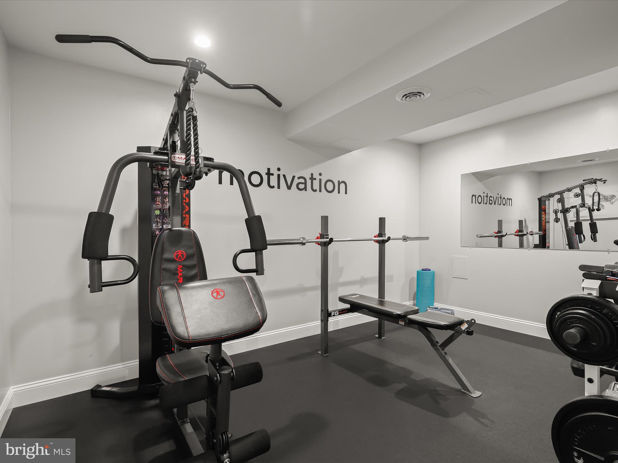 MORNING BROOK FARM - Residential