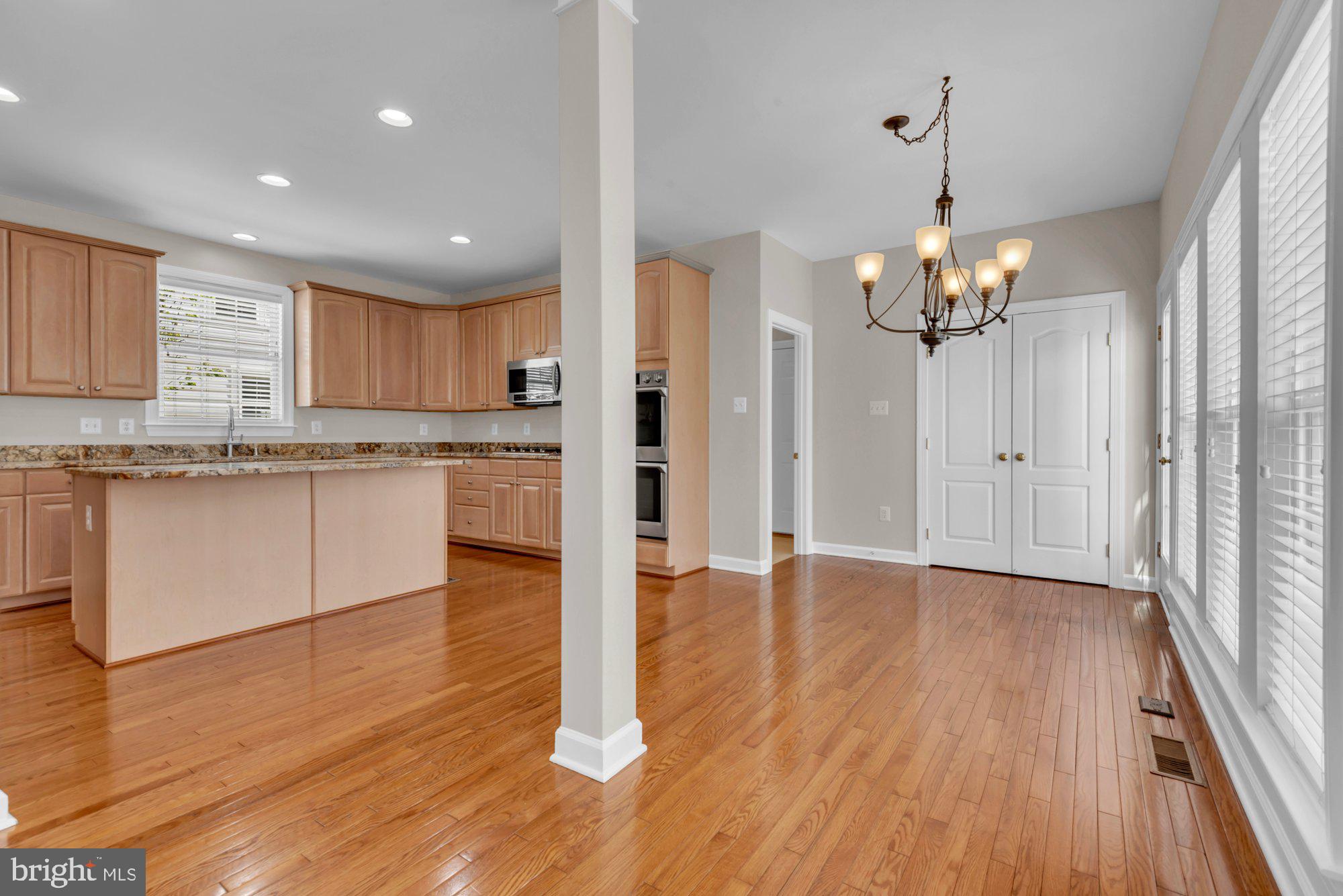 SOUTHDOWN SHORES - Residential