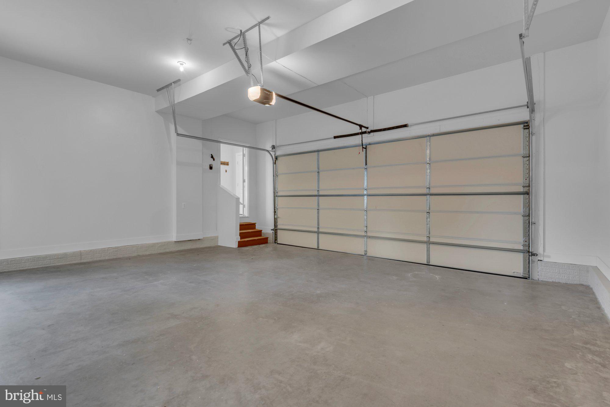 SOUTHDOWN SHORES - Residential