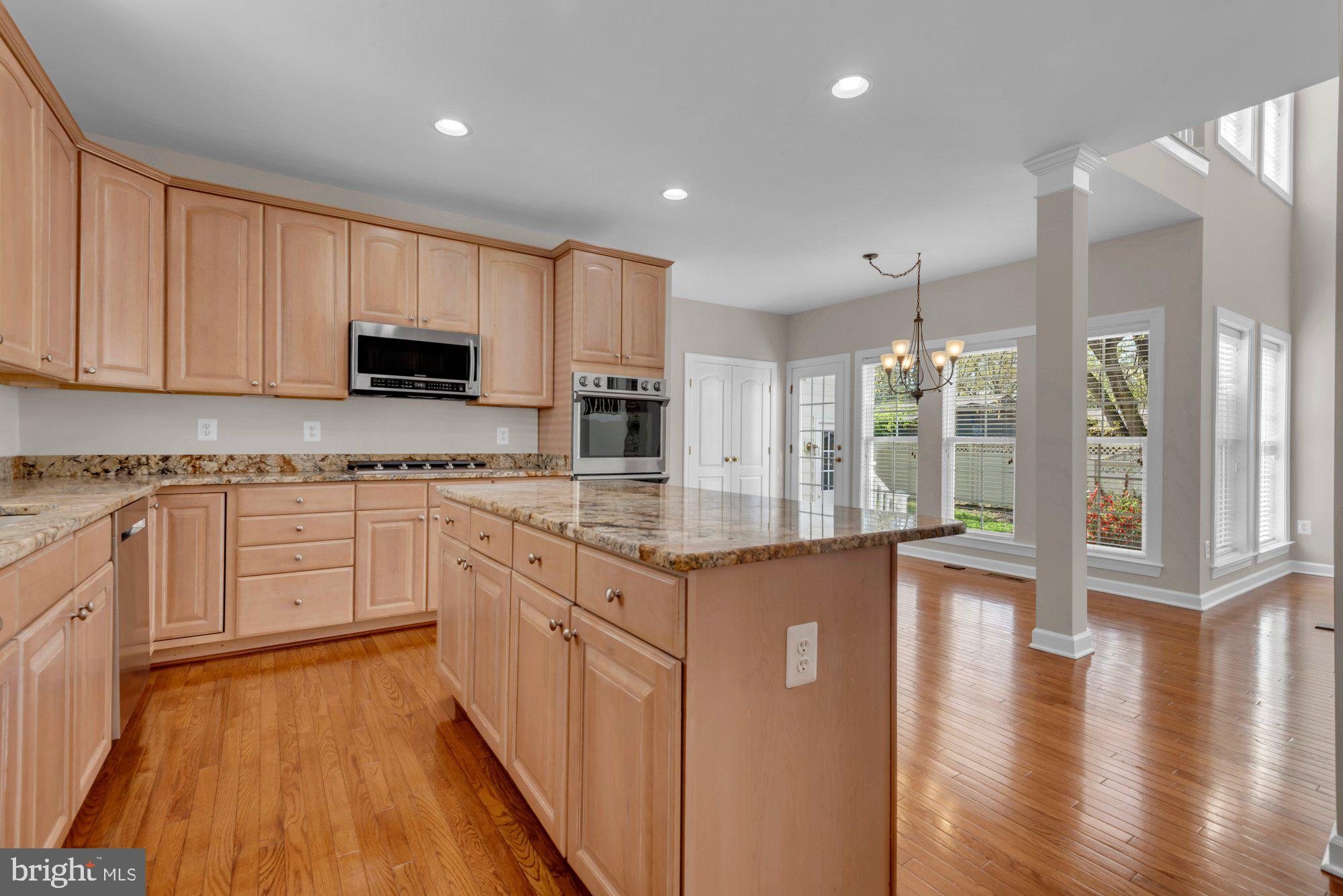 SOUTHDOWN SHORES - Residential