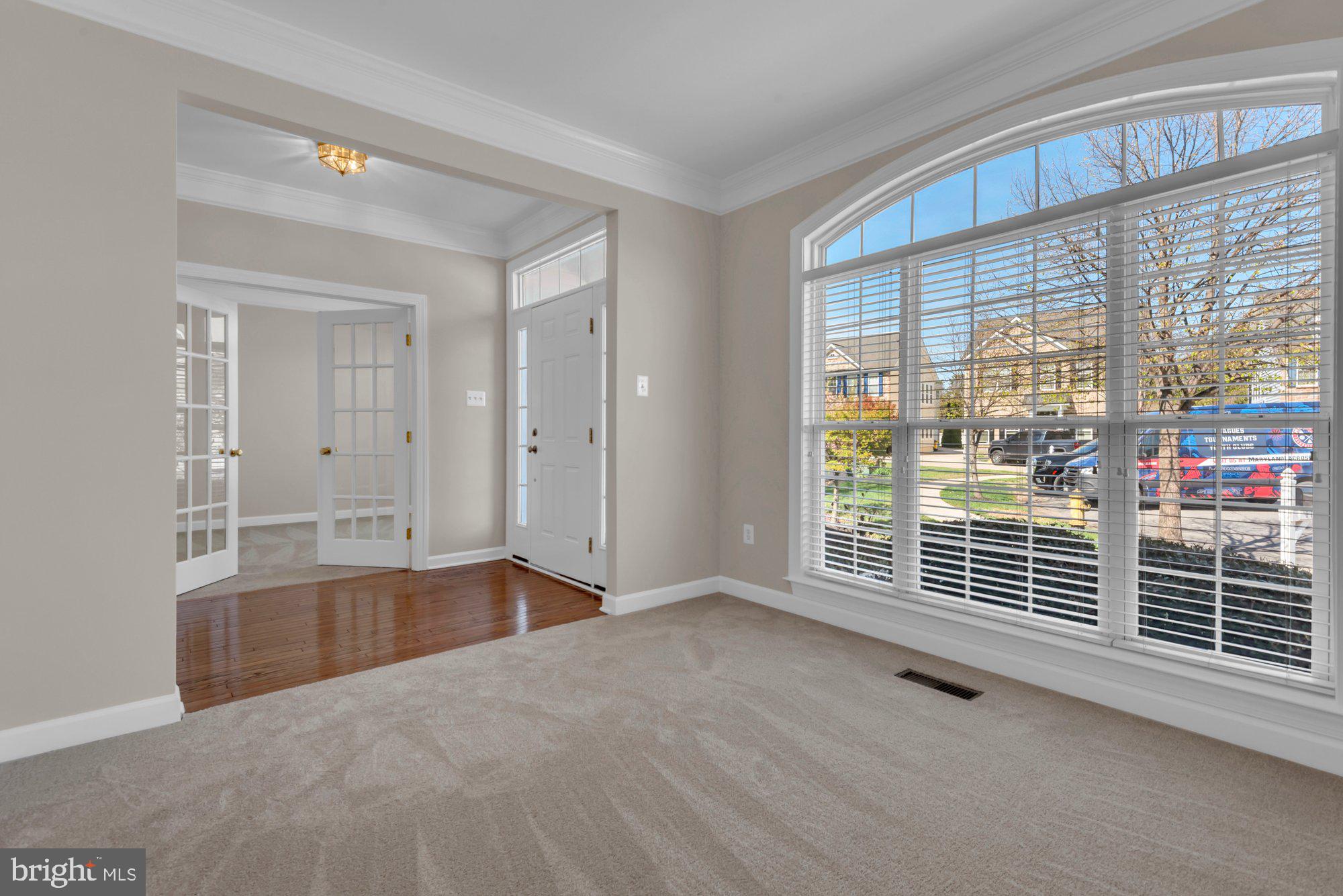 SOUTHDOWN SHORES - Residential