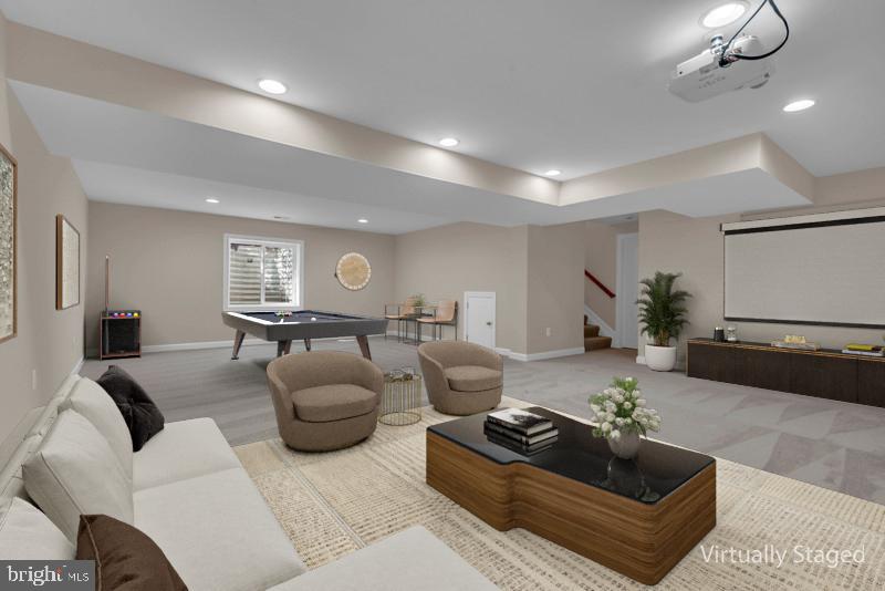 SOUTHDOWN SHORES - Residential