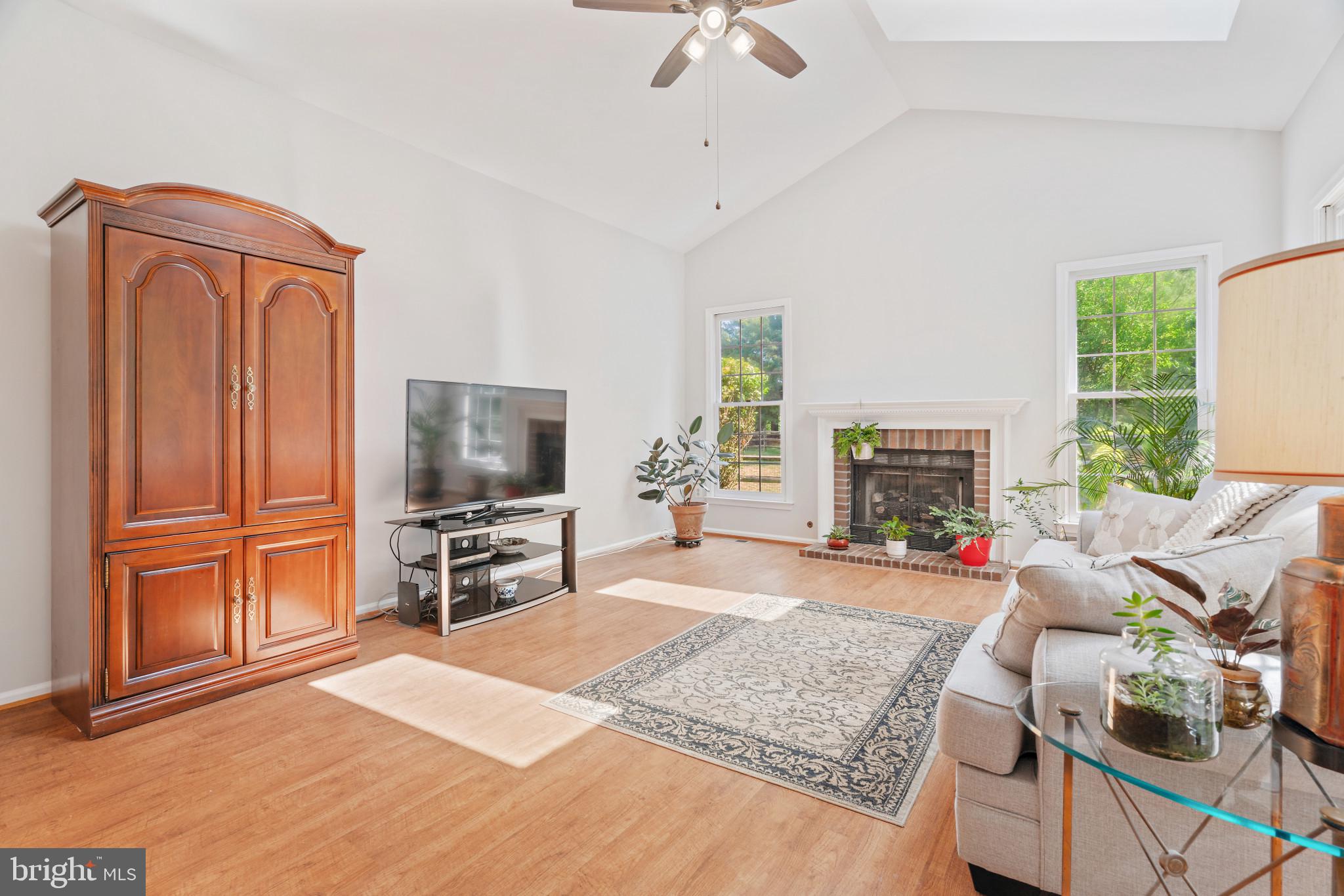 WELLINGTON/CLOVERHILL - Residential