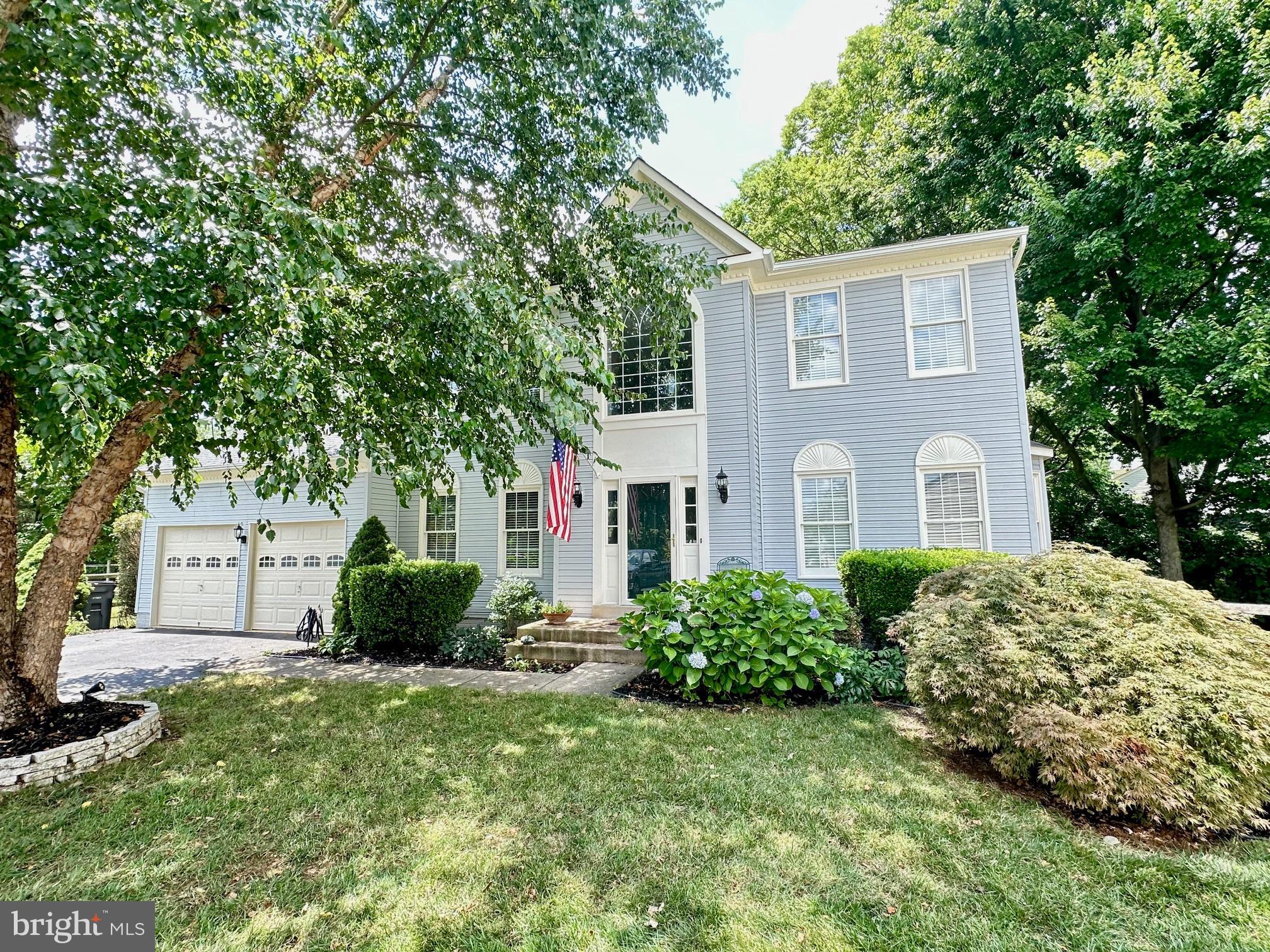 WELLINGTON/CLOVERHILL - Residential