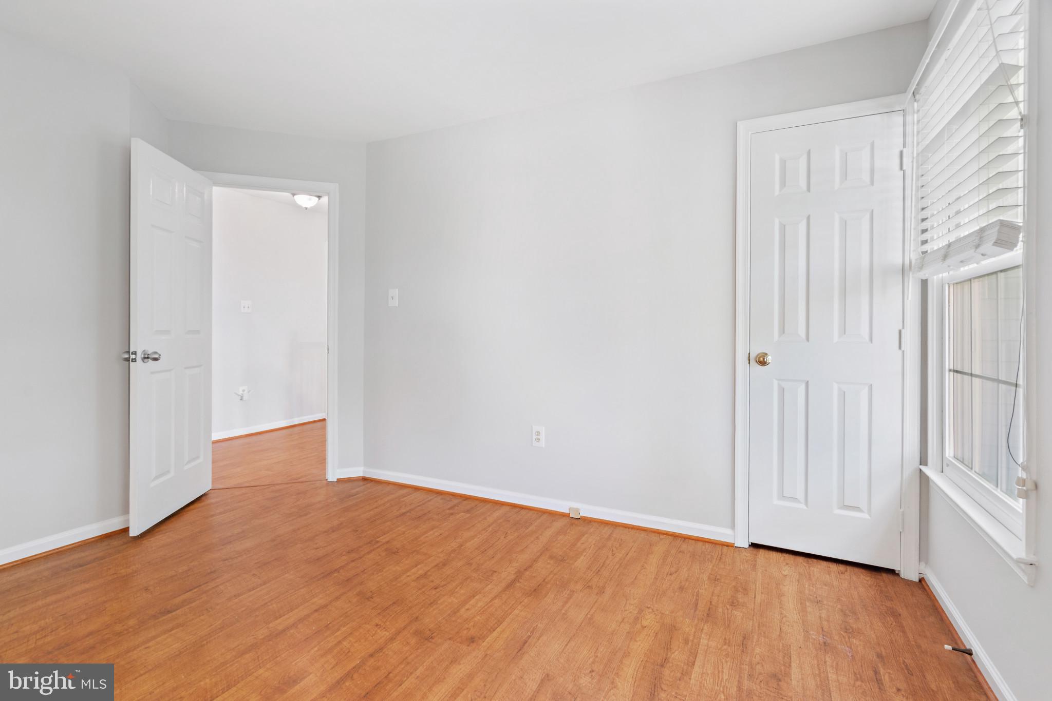 WELLINGTON/CLOVERHILL - Residential