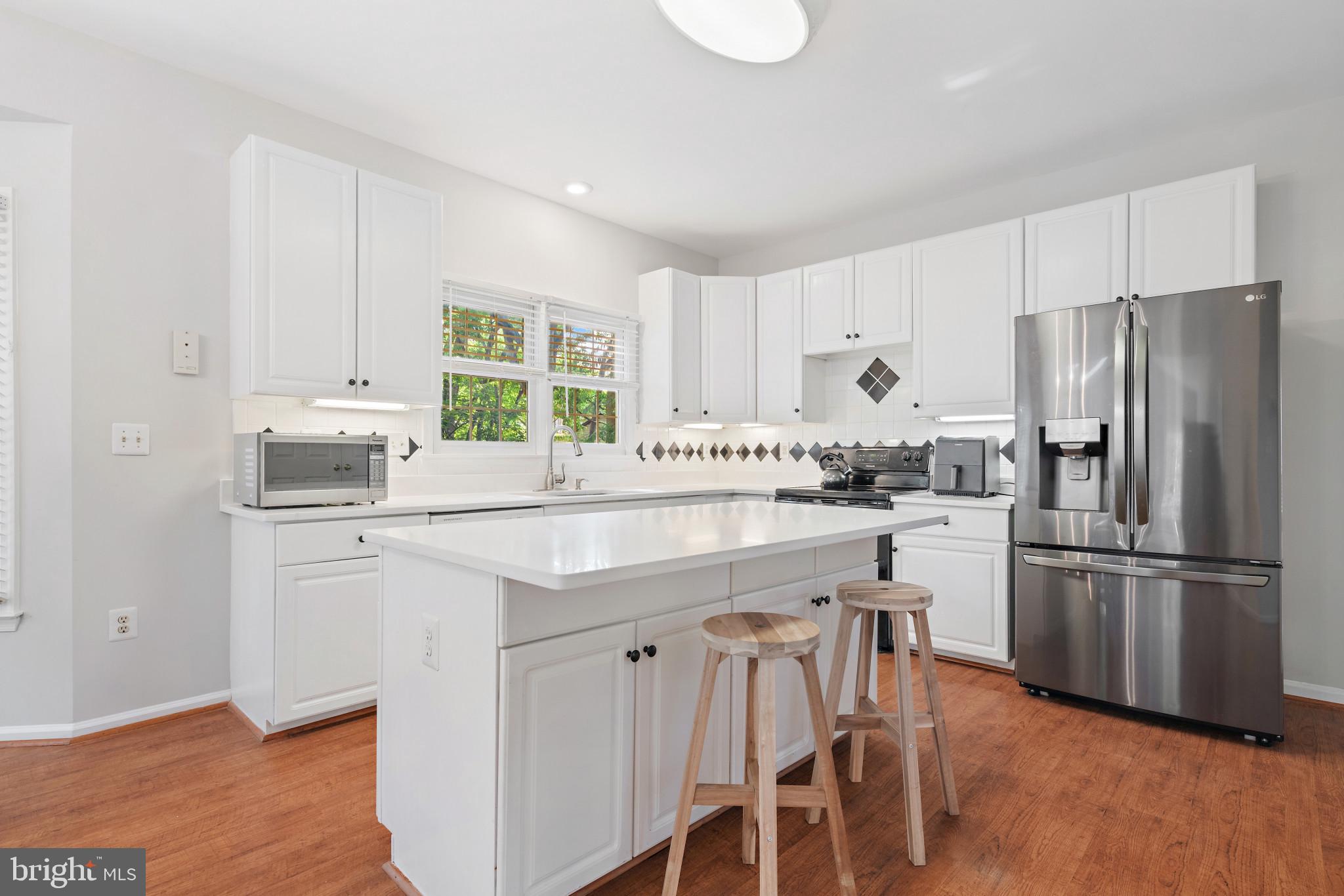 WELLINGTON/CLOVERHILL - Residential