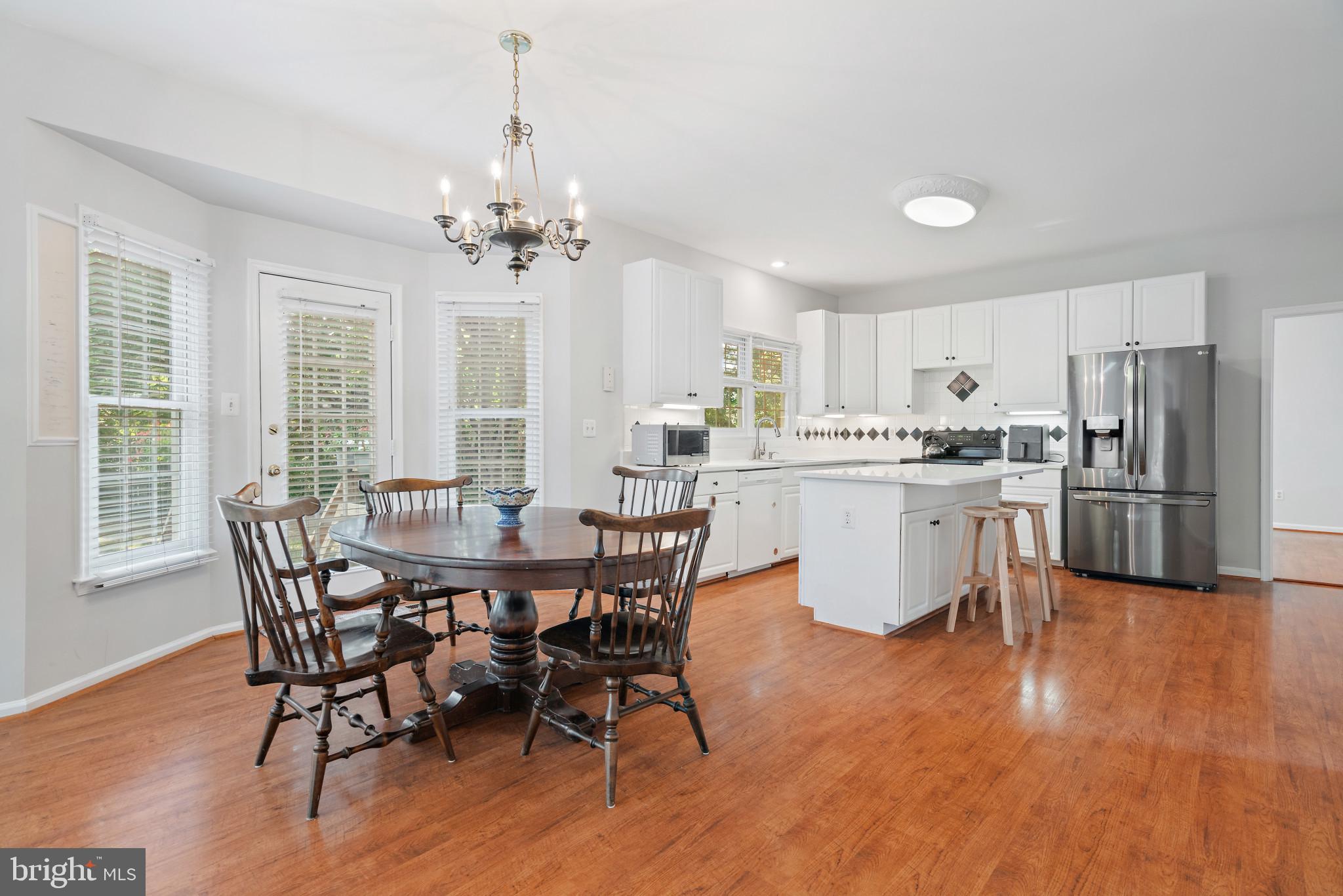 WELLINGTON/CLOVERHILL - Residential