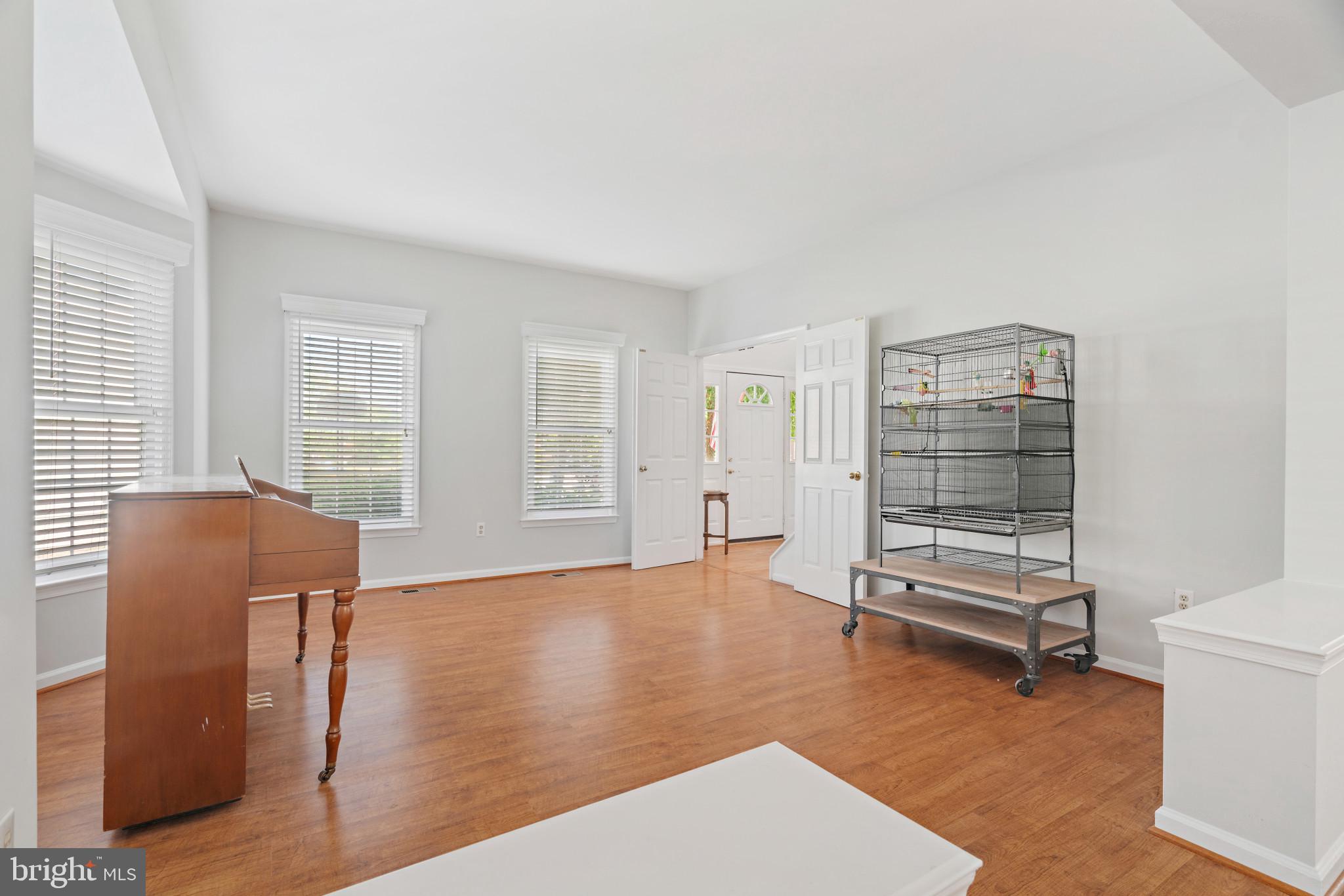 WELLINGTON/CLOVERHILL - Residential