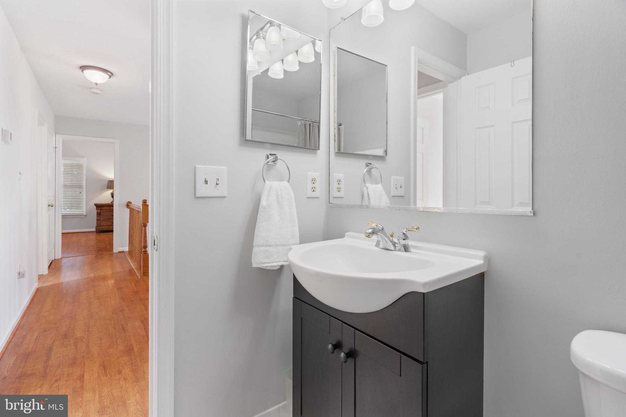 WELLINGTON/CLOVERHILL - Residential