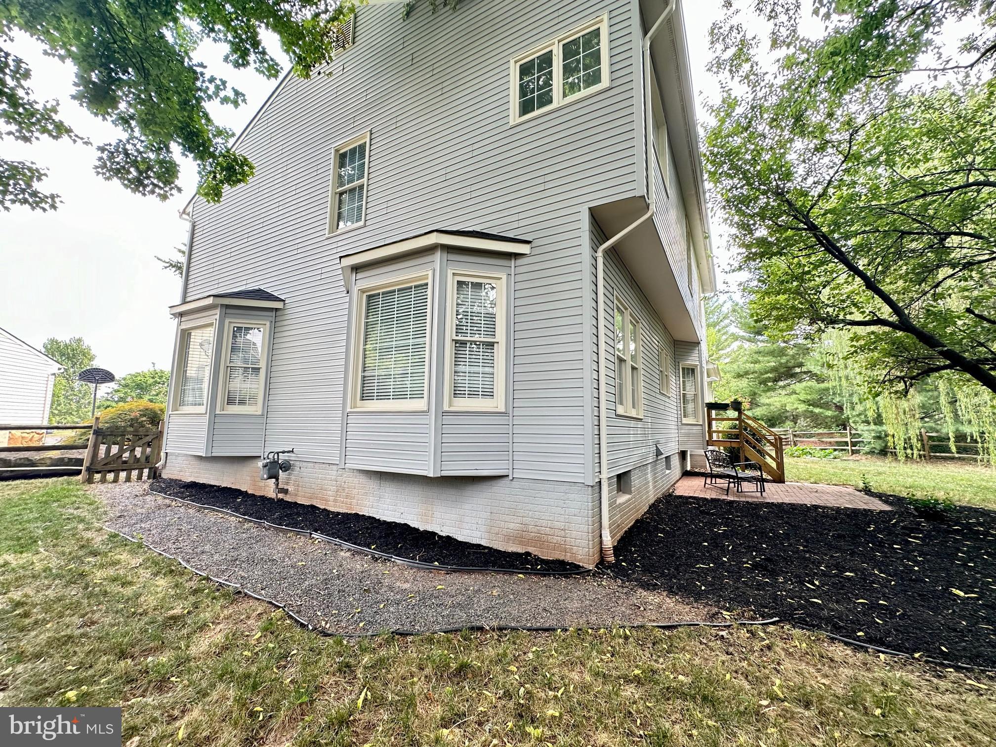 WELLINGTON/CLOVERHILL - Residential