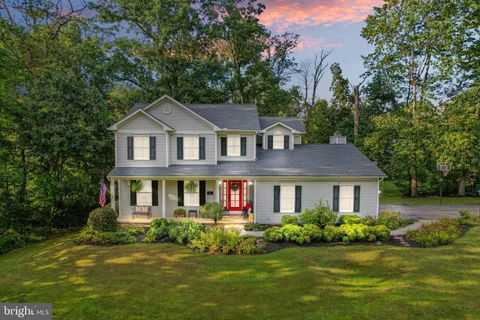 12 ROMAN LANE HANOVER PA 17331