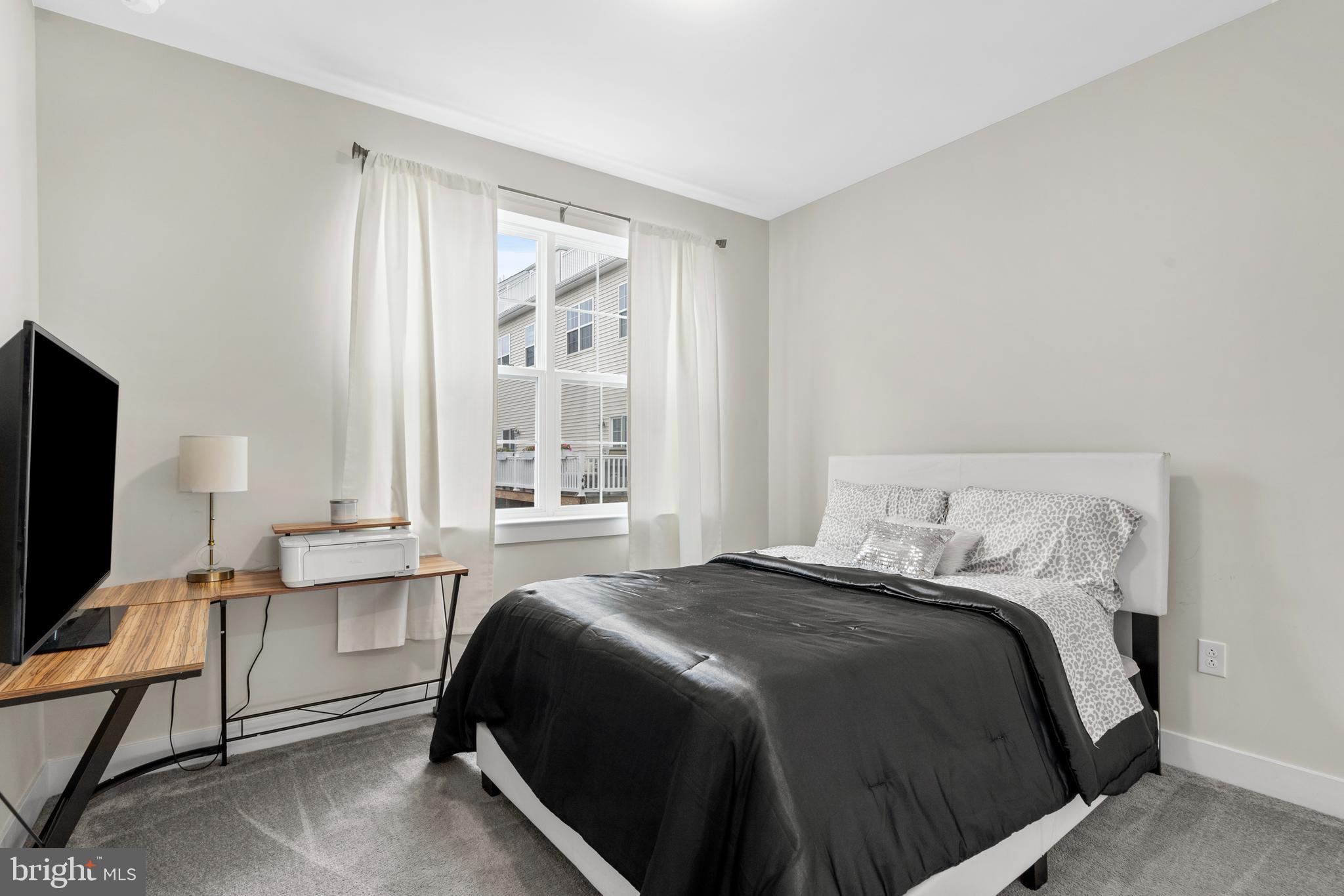 WATERSIDE - Residential Lease