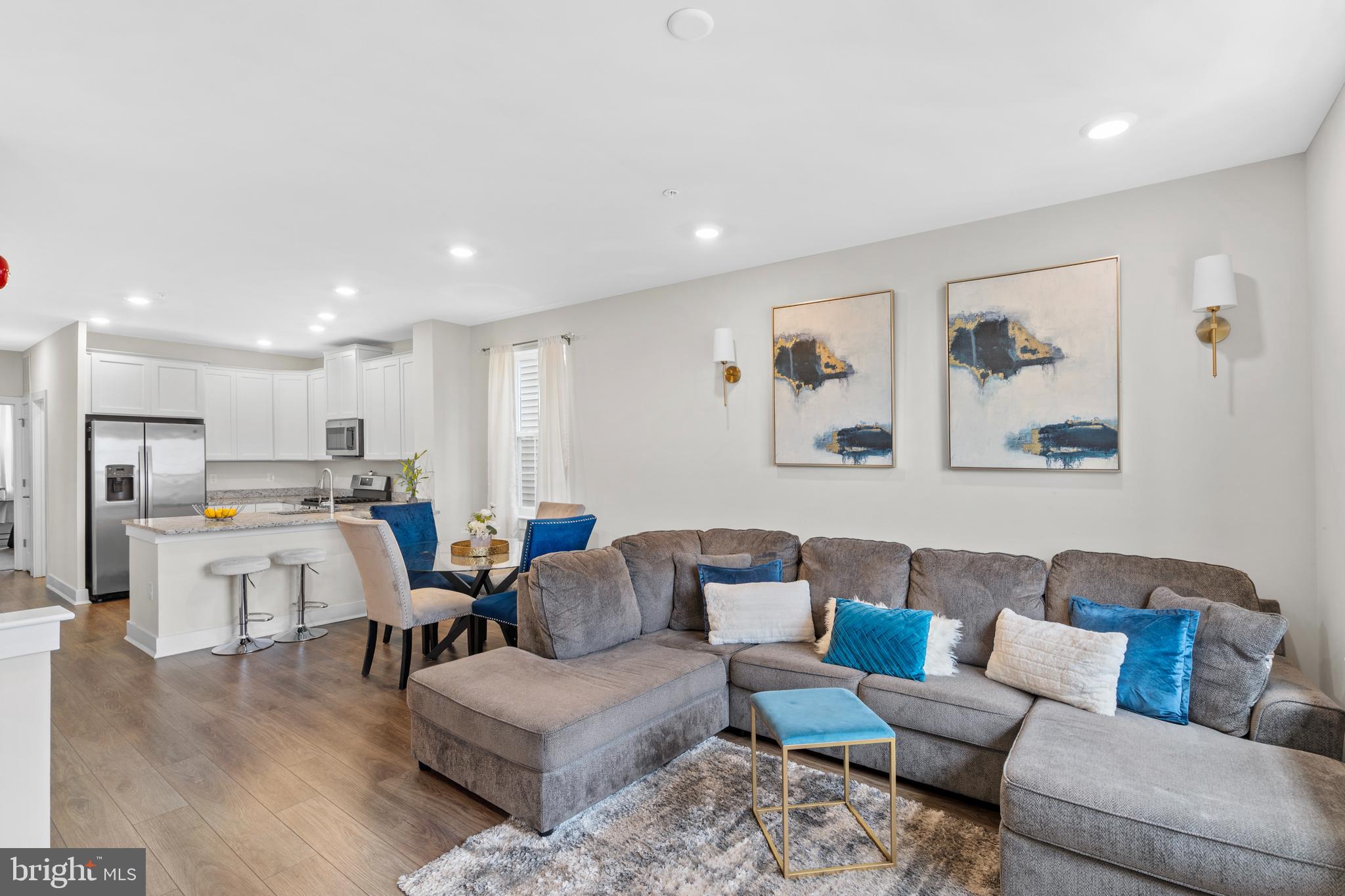 WATERSIDE - Residential Lease