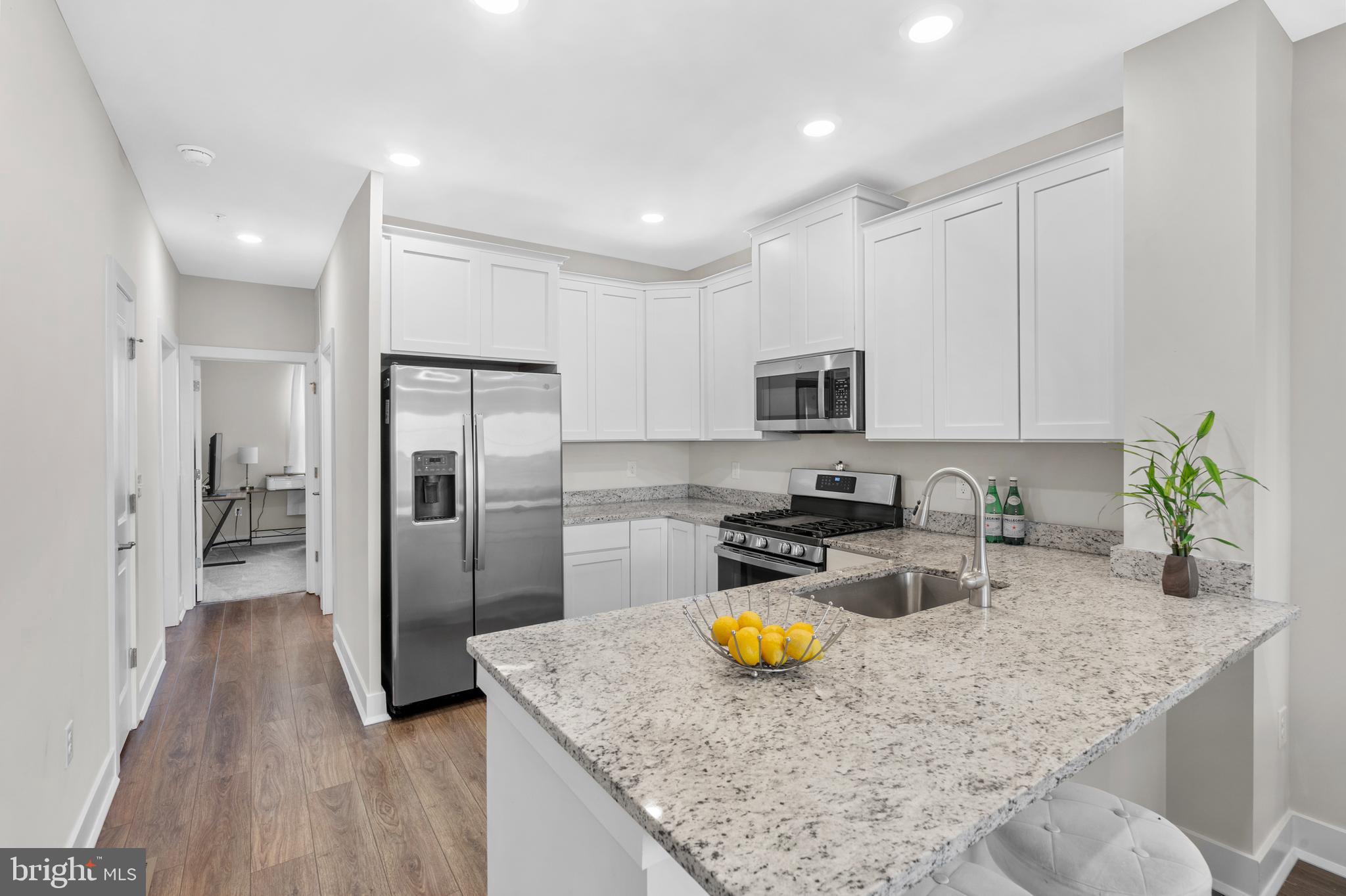 WATERSIDE - Residential Lease