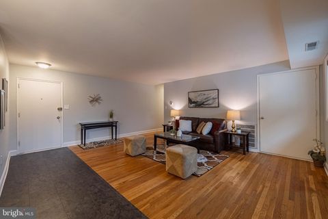 Photo of 3355 W University Boulevard #202, KENSINGTON, MD 20895 (MLS # MDMC2161902)