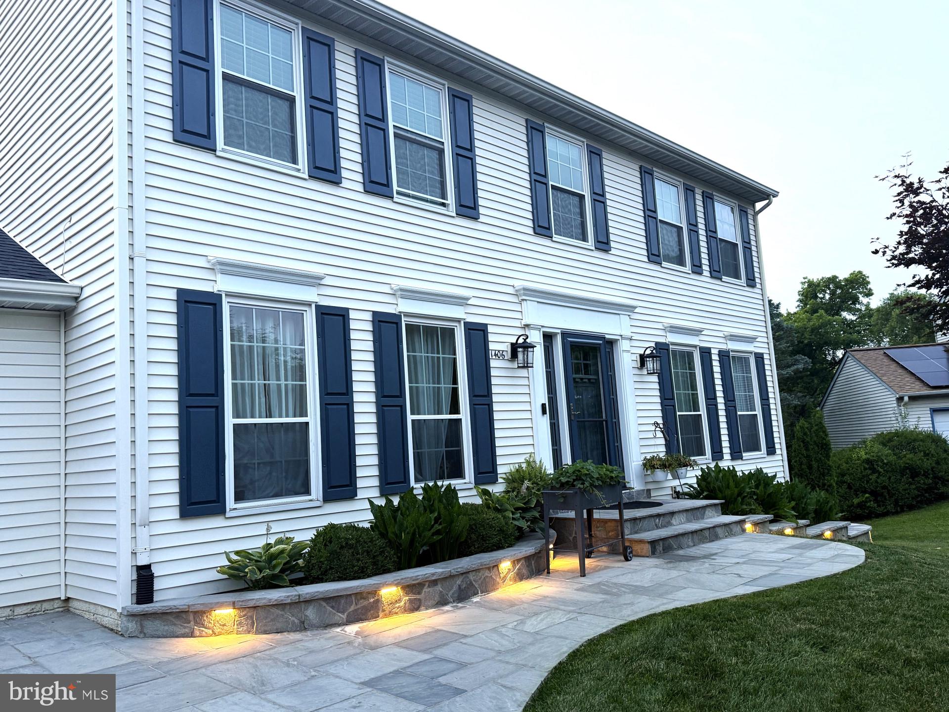 1406 VALEBROOK LANE