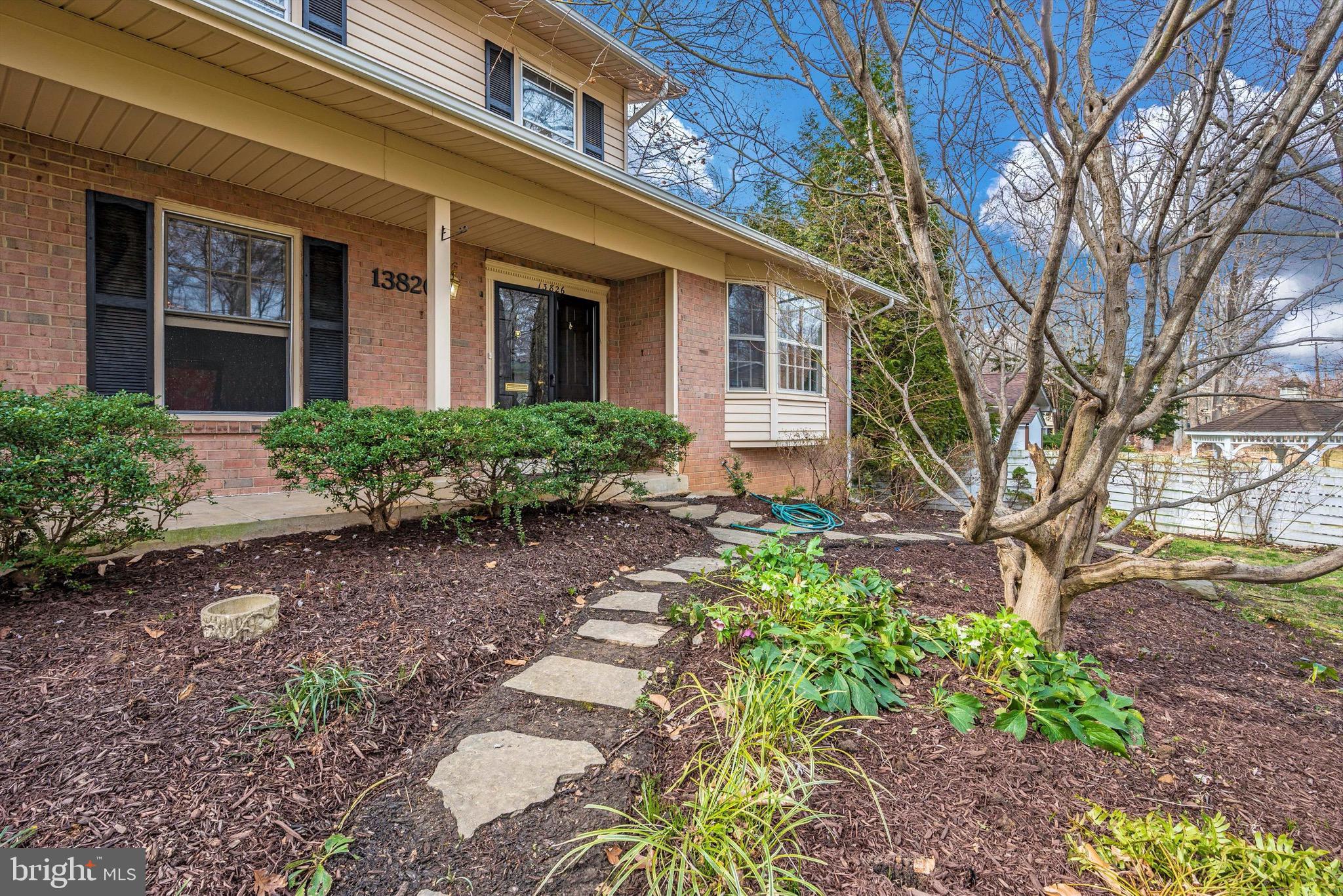 BEL PRE WOODS - Residential