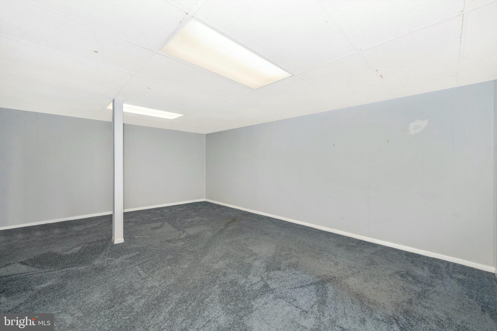 BEL PRE WOODS - Residential