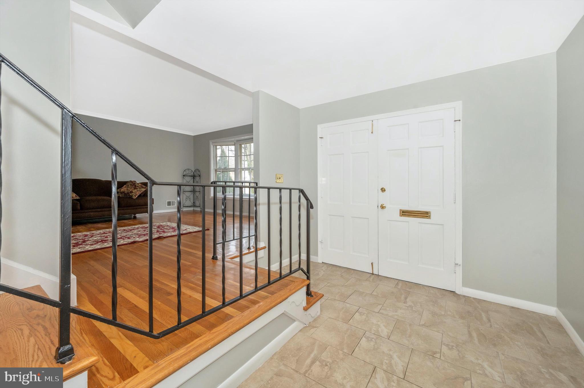 BEL PRE WOODS - Residential