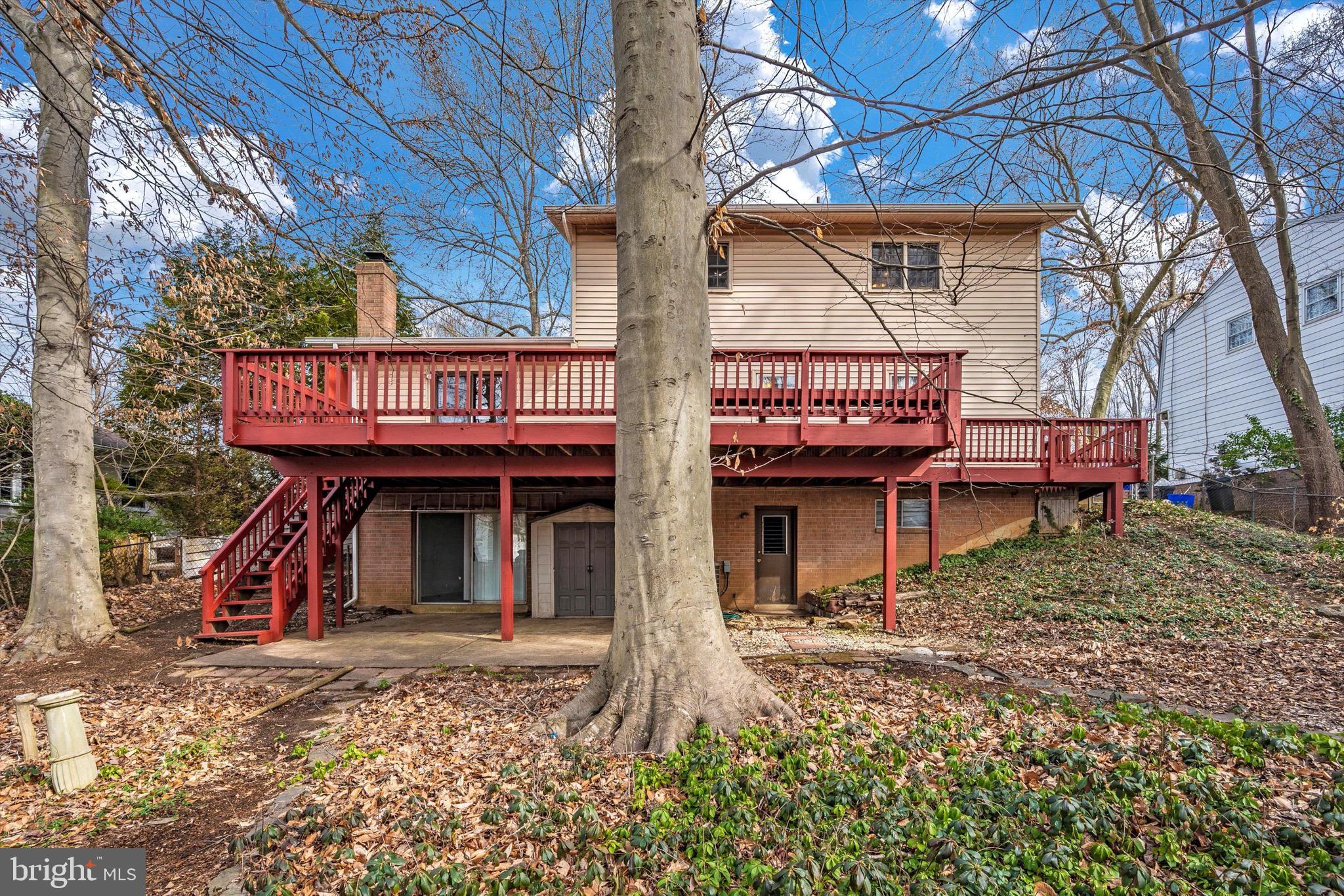 BEL PRE WOODS - Residential