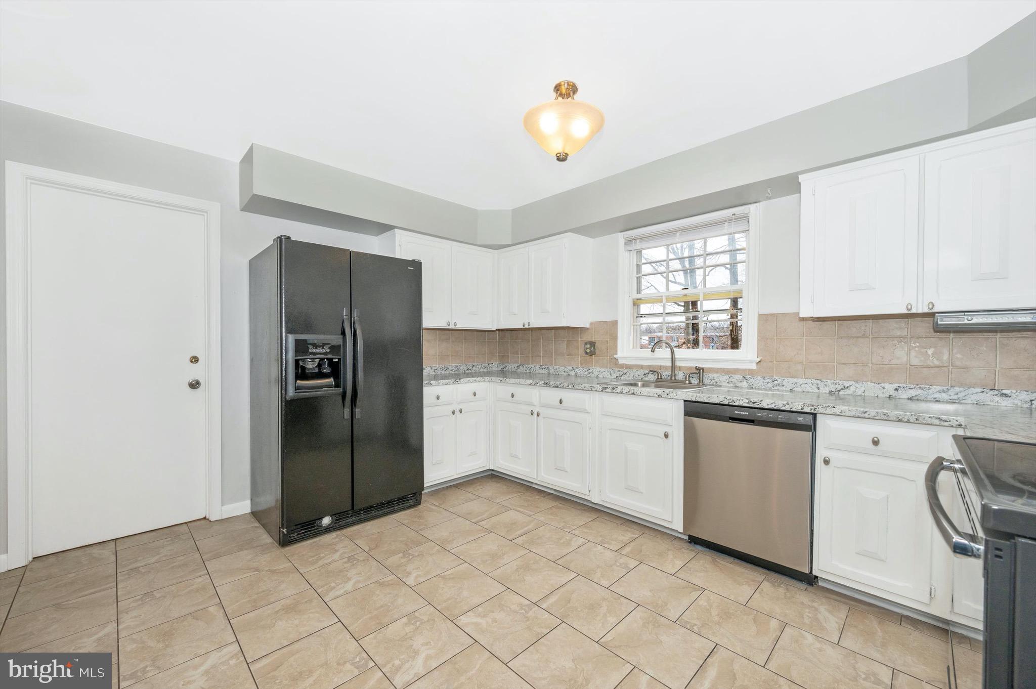 BEL PRE WOODS - Residential