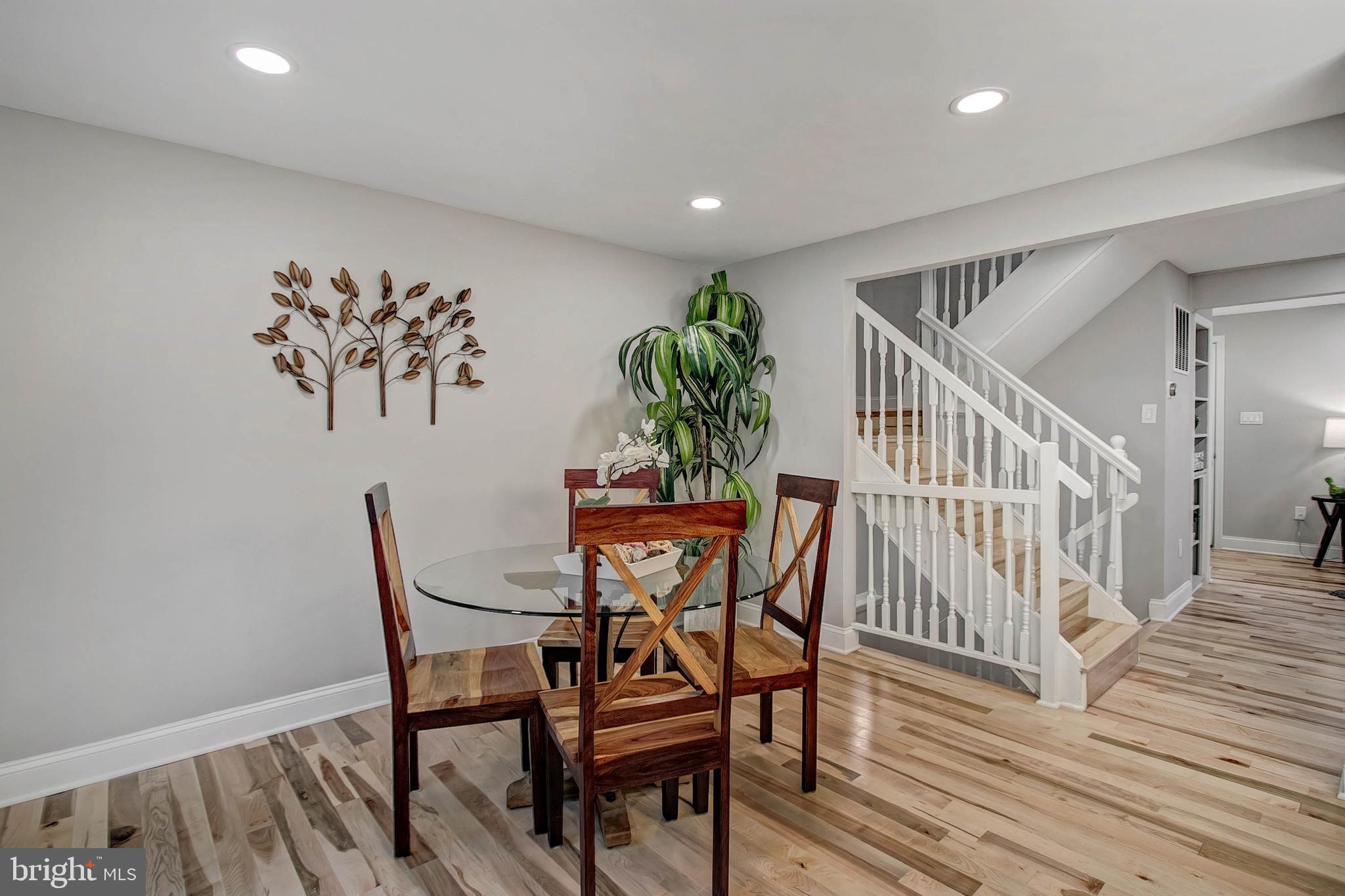 WESTHAMPTON TOWNHOUSES P - Residential