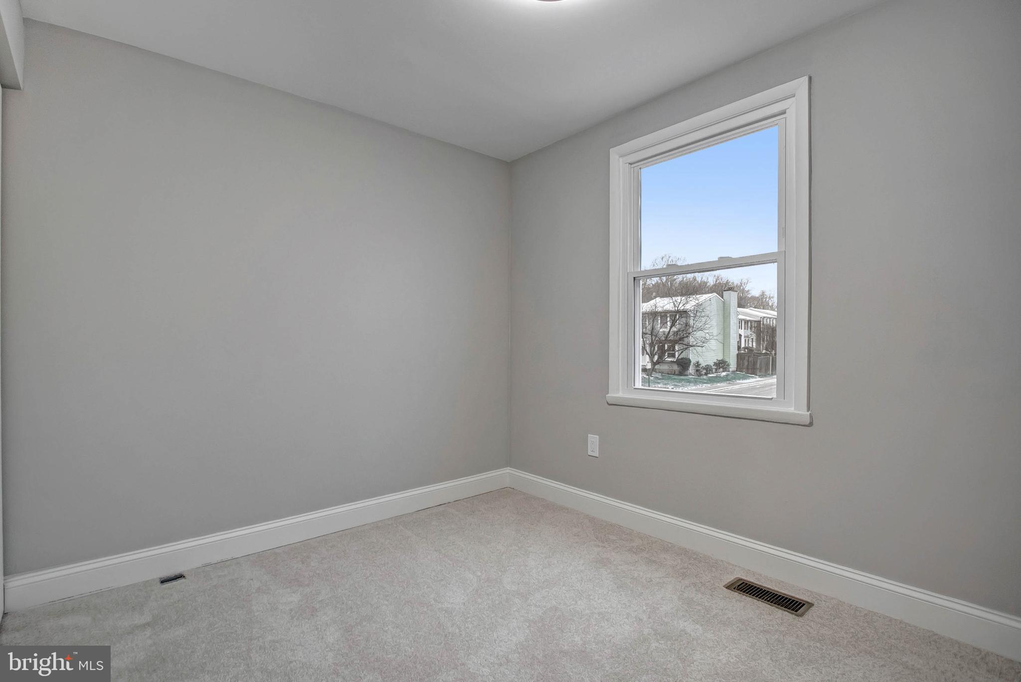 WESTHAMPTON TOWNHOUSES P - Residential