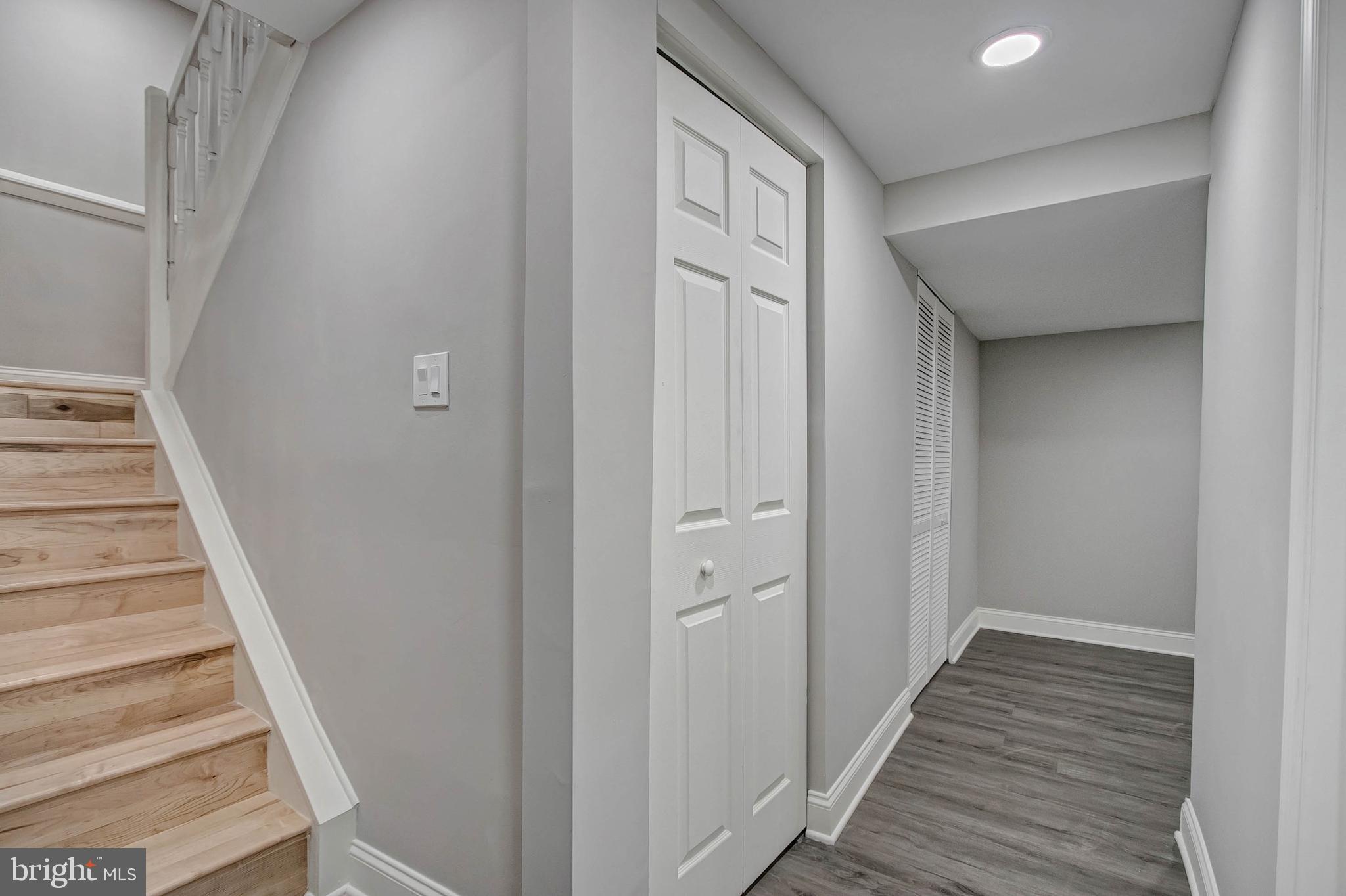 WESTHAMPTON TOWNHOUSES P - Residential