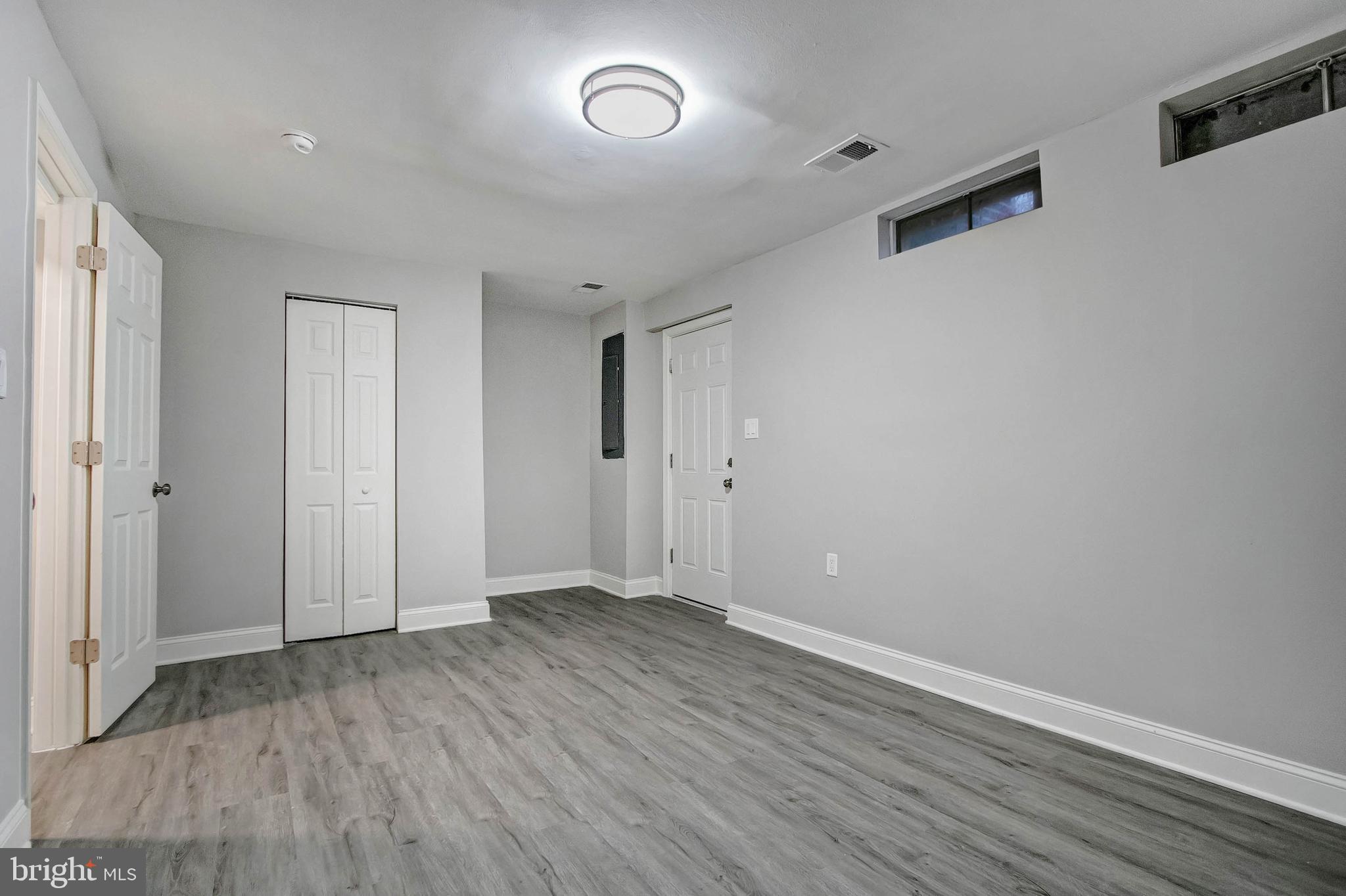 WESTHAMPTON TOWNHOUSES P - Residential