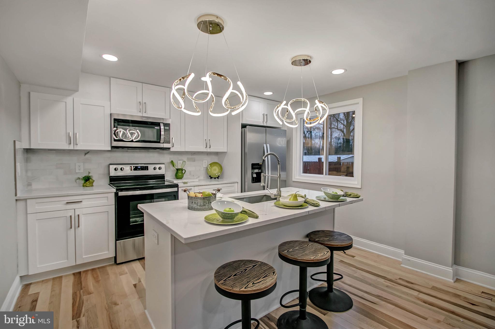 WESTHAMPTON TOWNHOUSES P - Residential