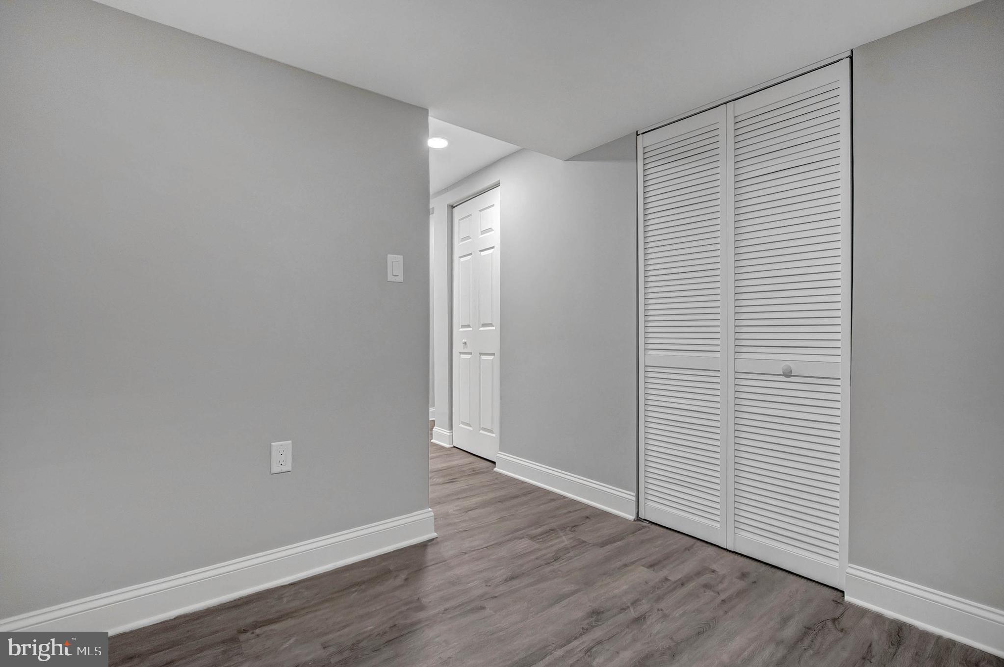 WESTHAMPTON TOWNHOUSES P - Residential