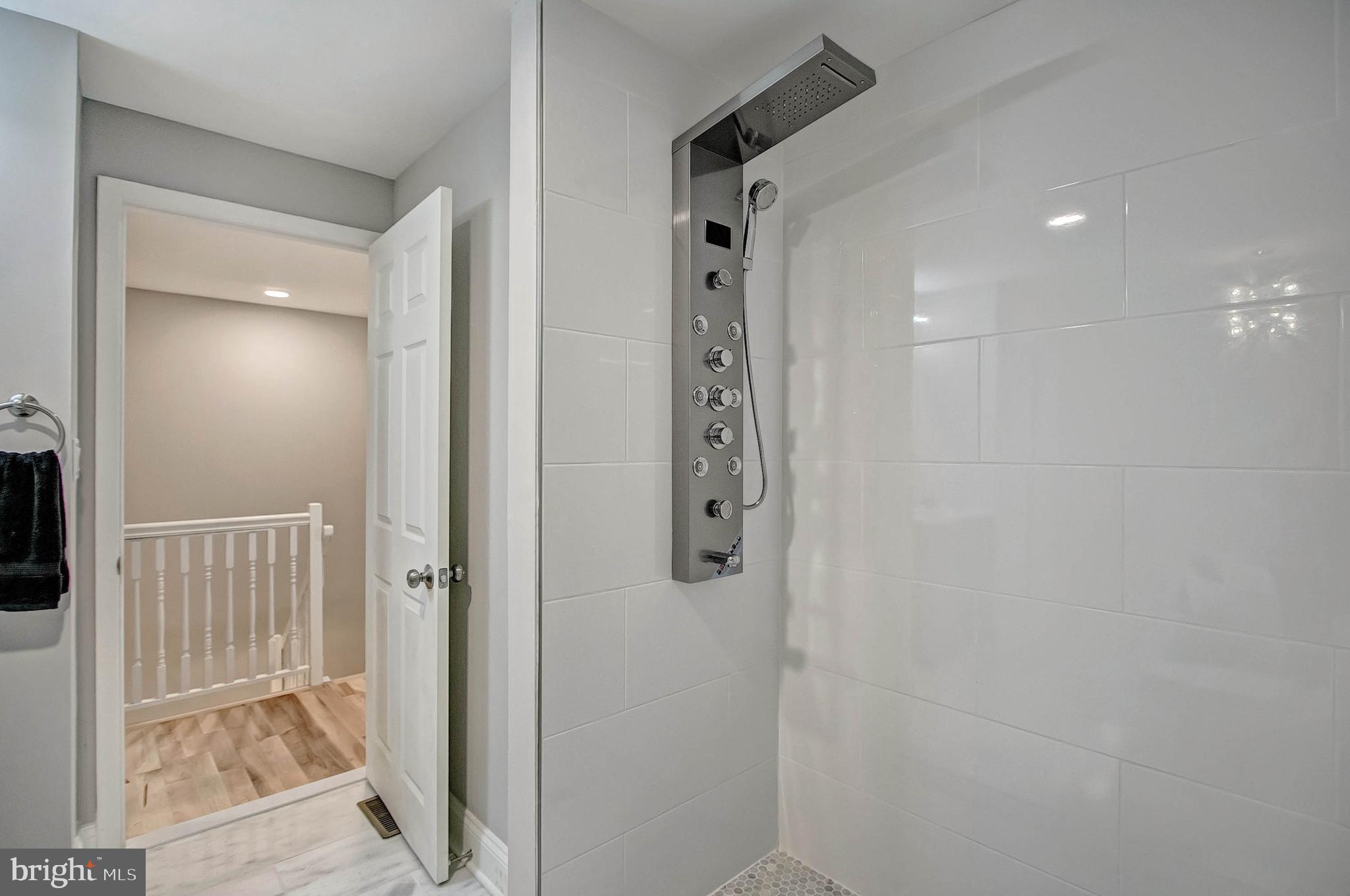 WESTHAMPTON TOWNHOUSES P - Residential