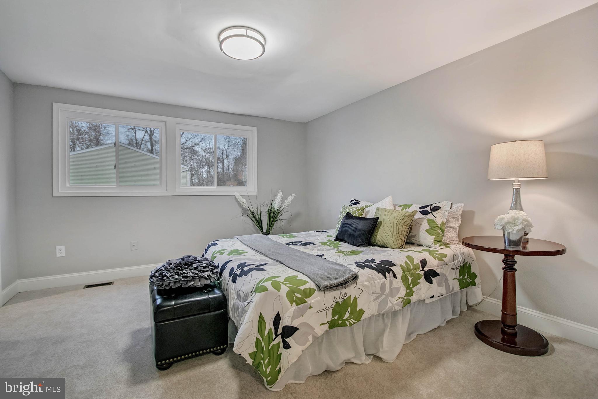 WESTHAMPTON TOWNHOUSES P - Residential